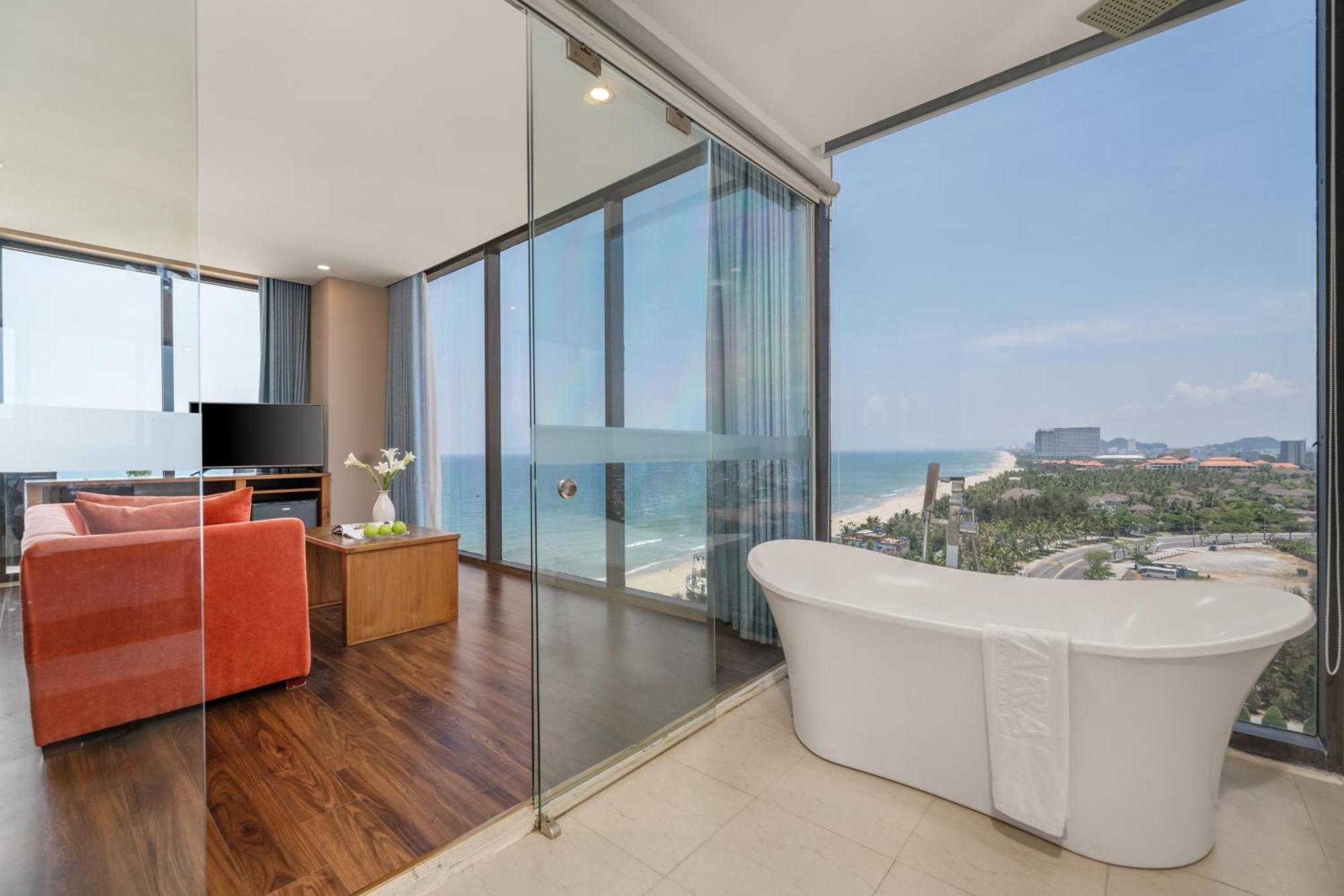 Yarra Ocean Hotel