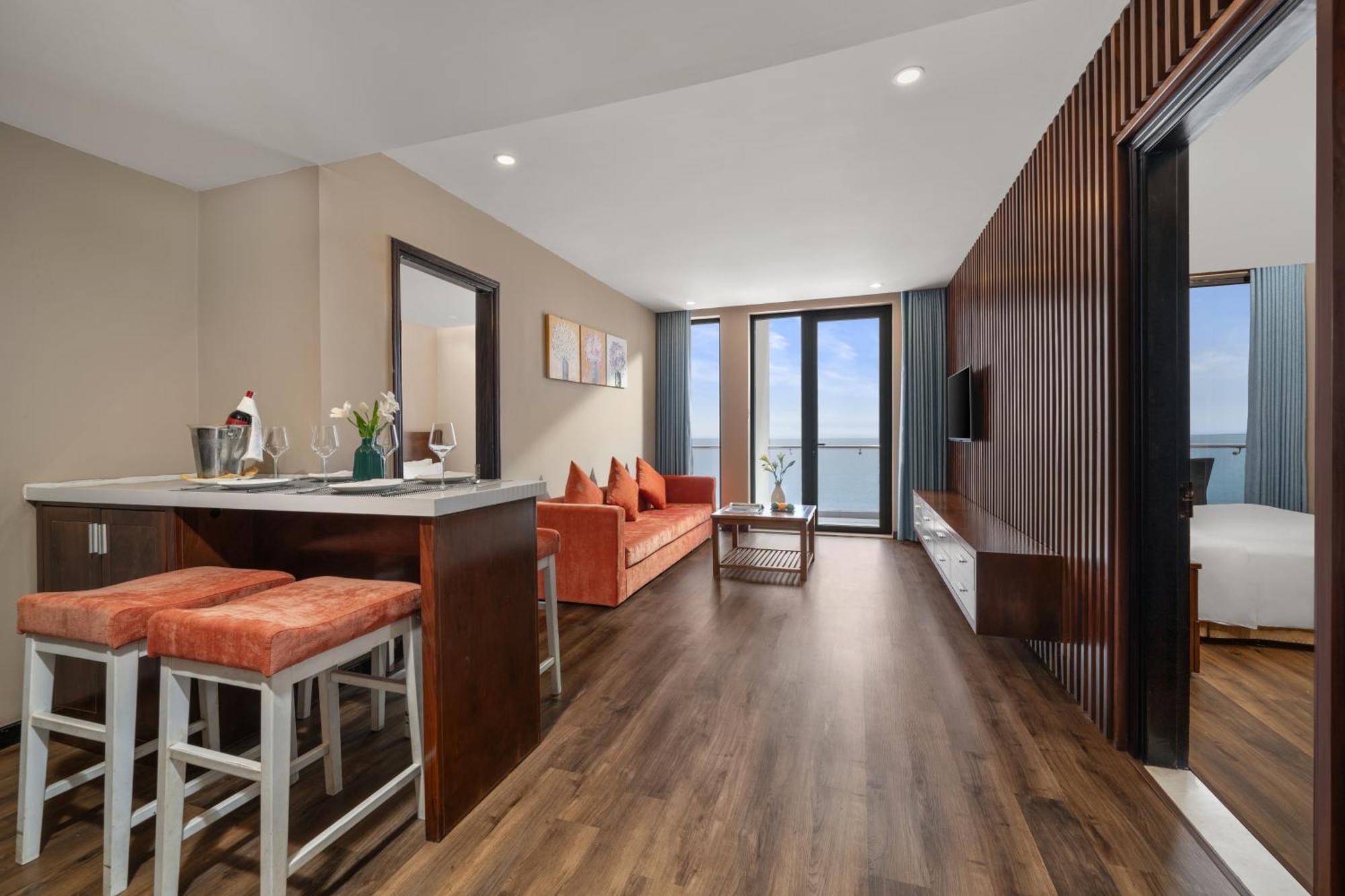 Yarra Ocean 4* Da Nang