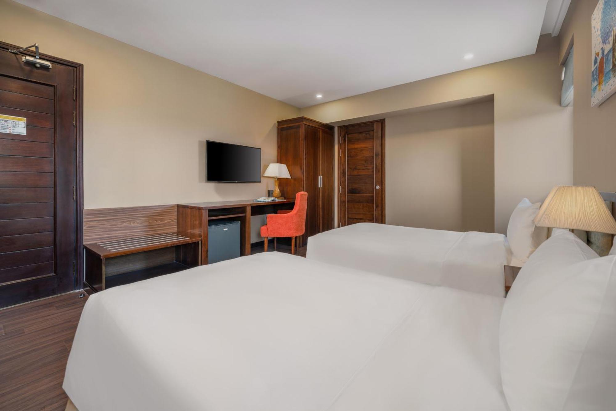 Yarra Ocean 4* Da Nang