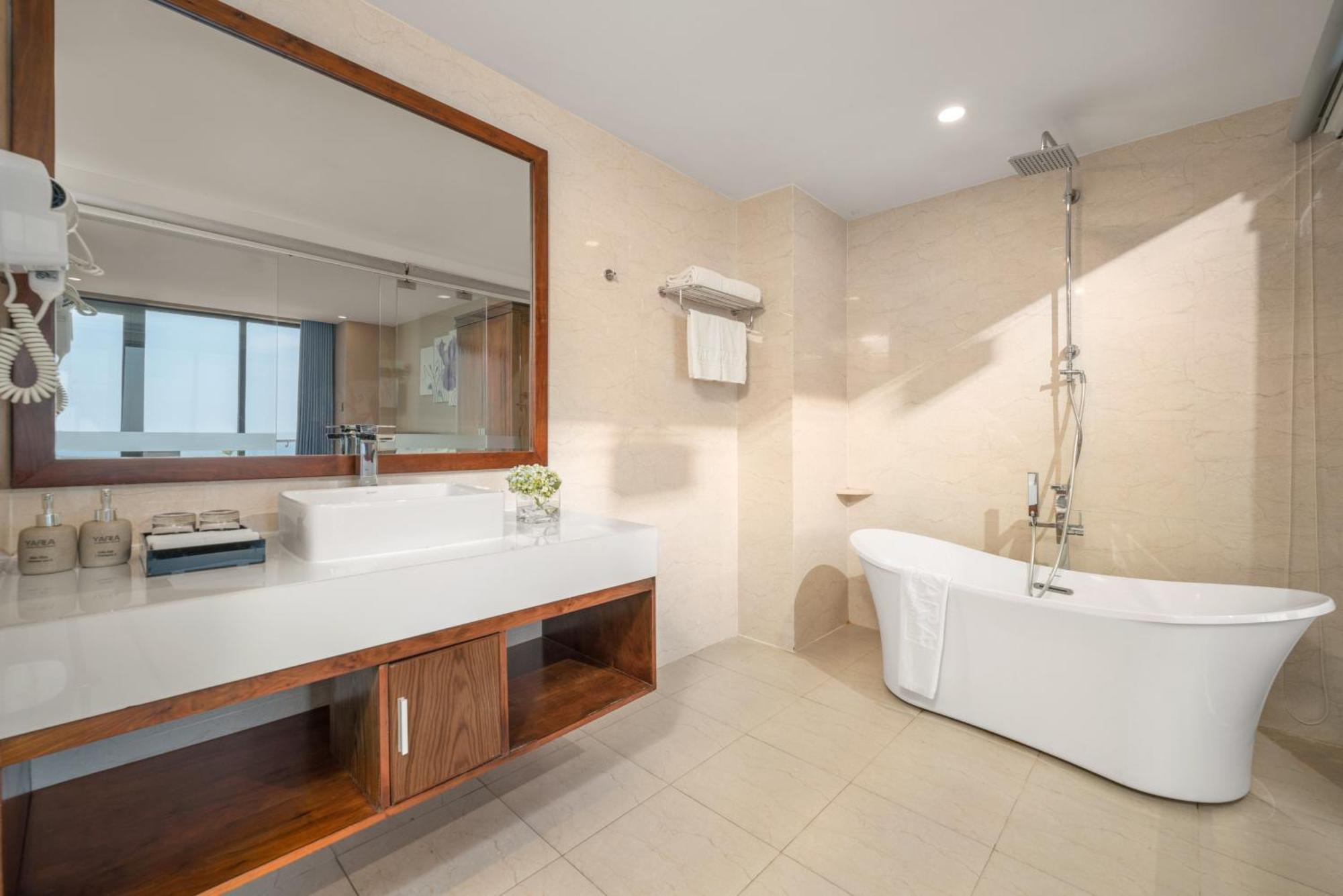 Yarra Ocean Hotel 4*