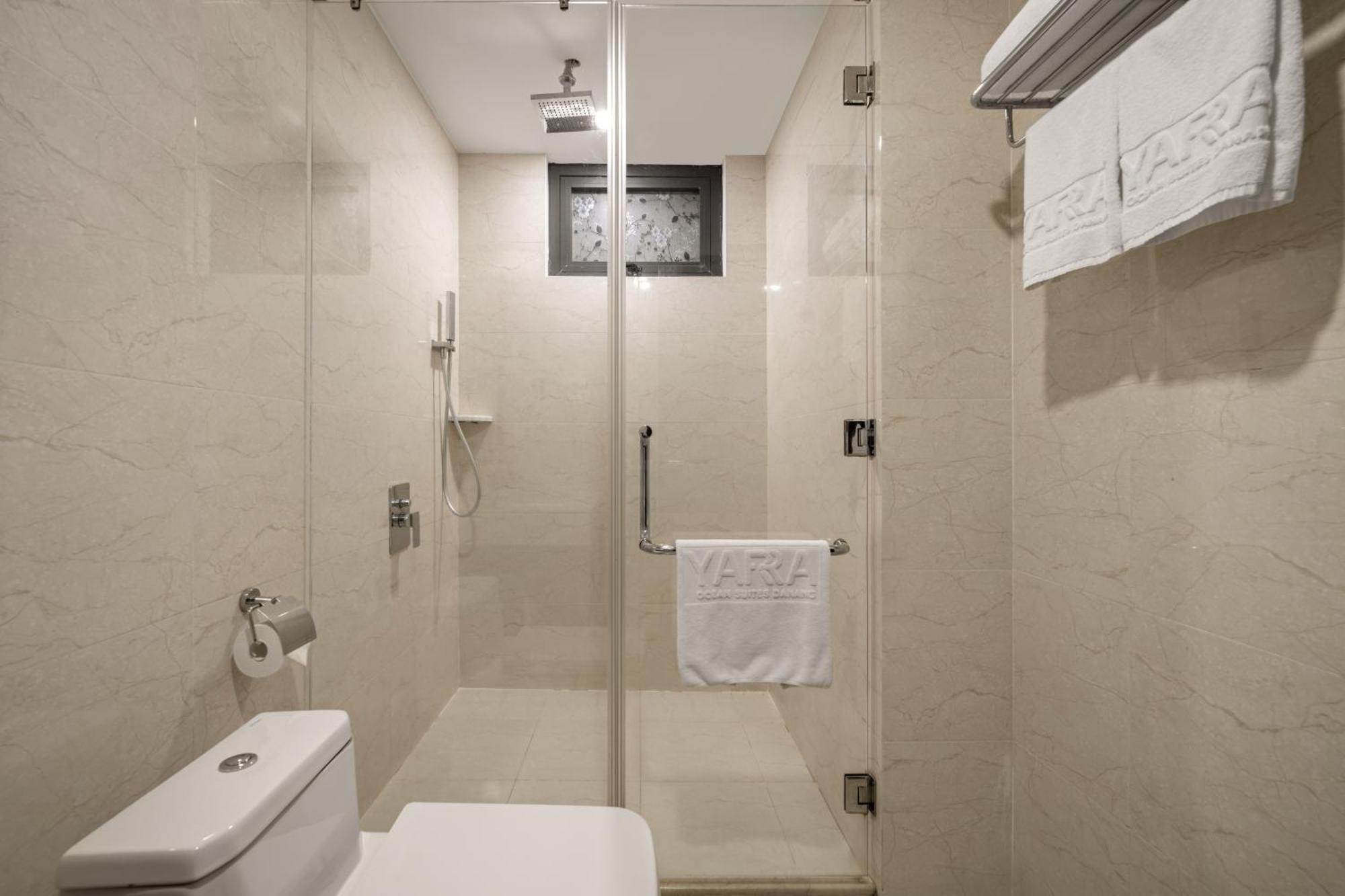 Yarra Ocean Hotel Da Nang