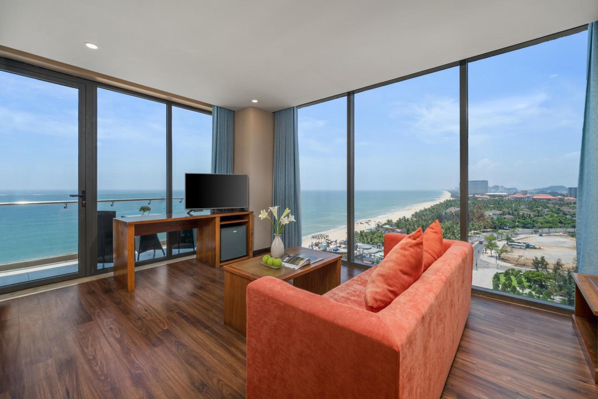 Hotel Yarra Ocean