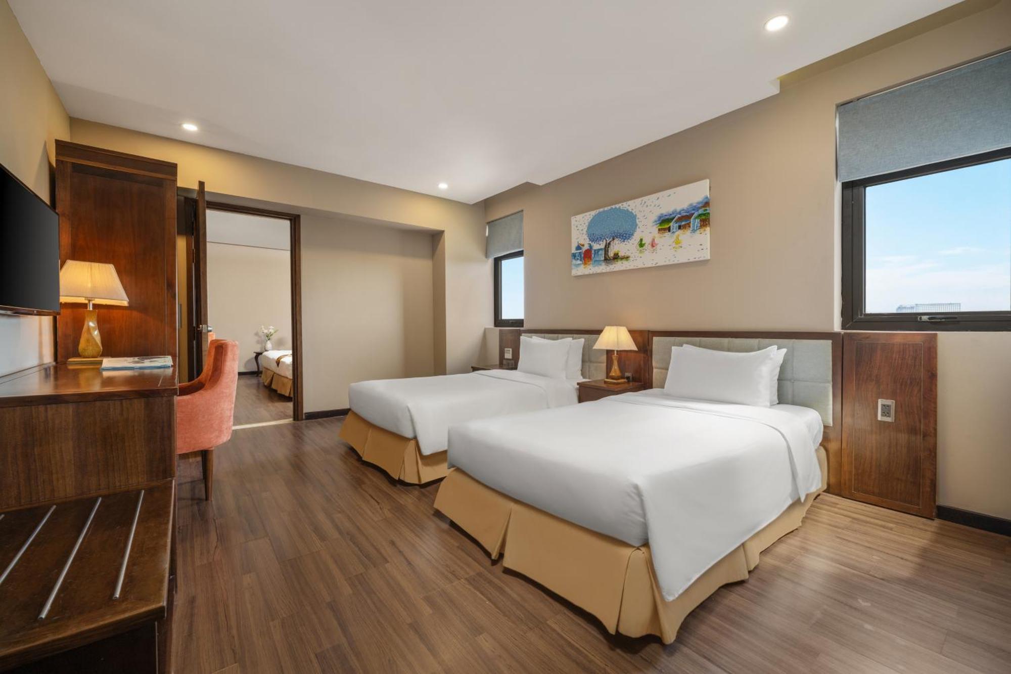Yarra Ocean 4* Da Nang