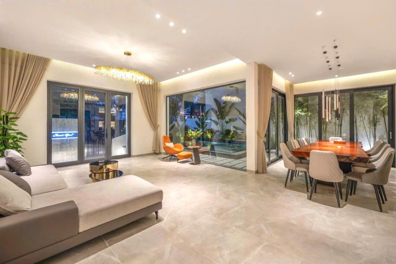 Seaview And -spa By Jt Group 