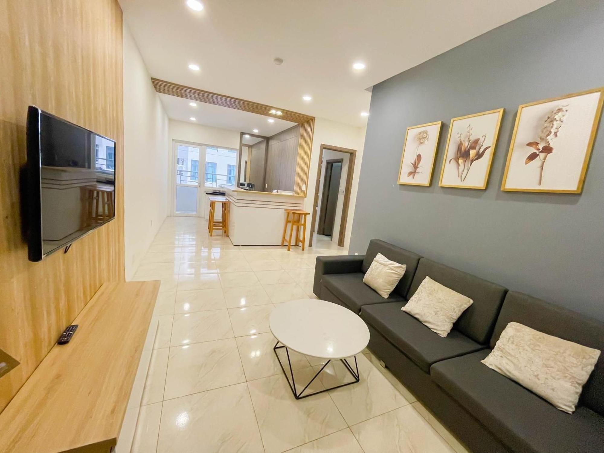 Beachfront Luxury Apartment