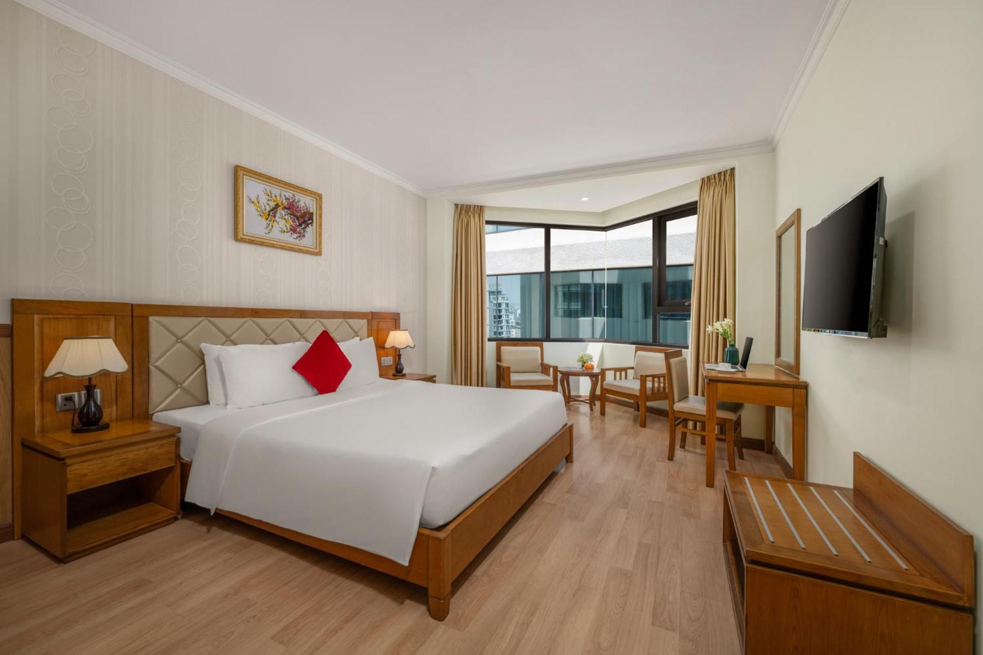 Serene Beach Hotel Danang Hotel