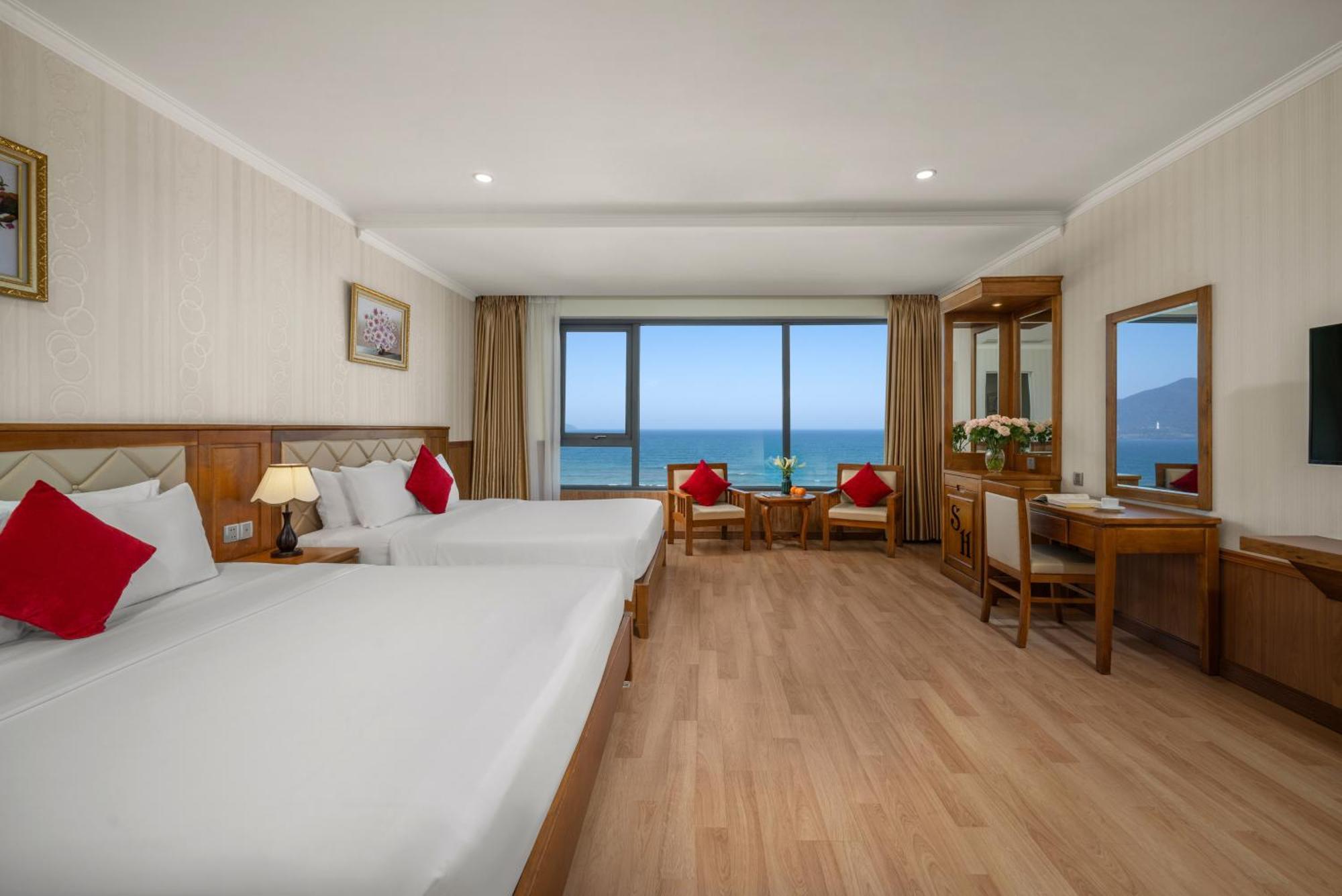 Serene Beach Hotel Danang Da Nang