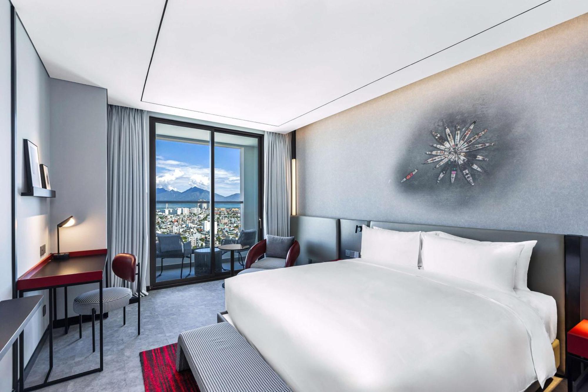 Radisson Red Hotel Da Nang
