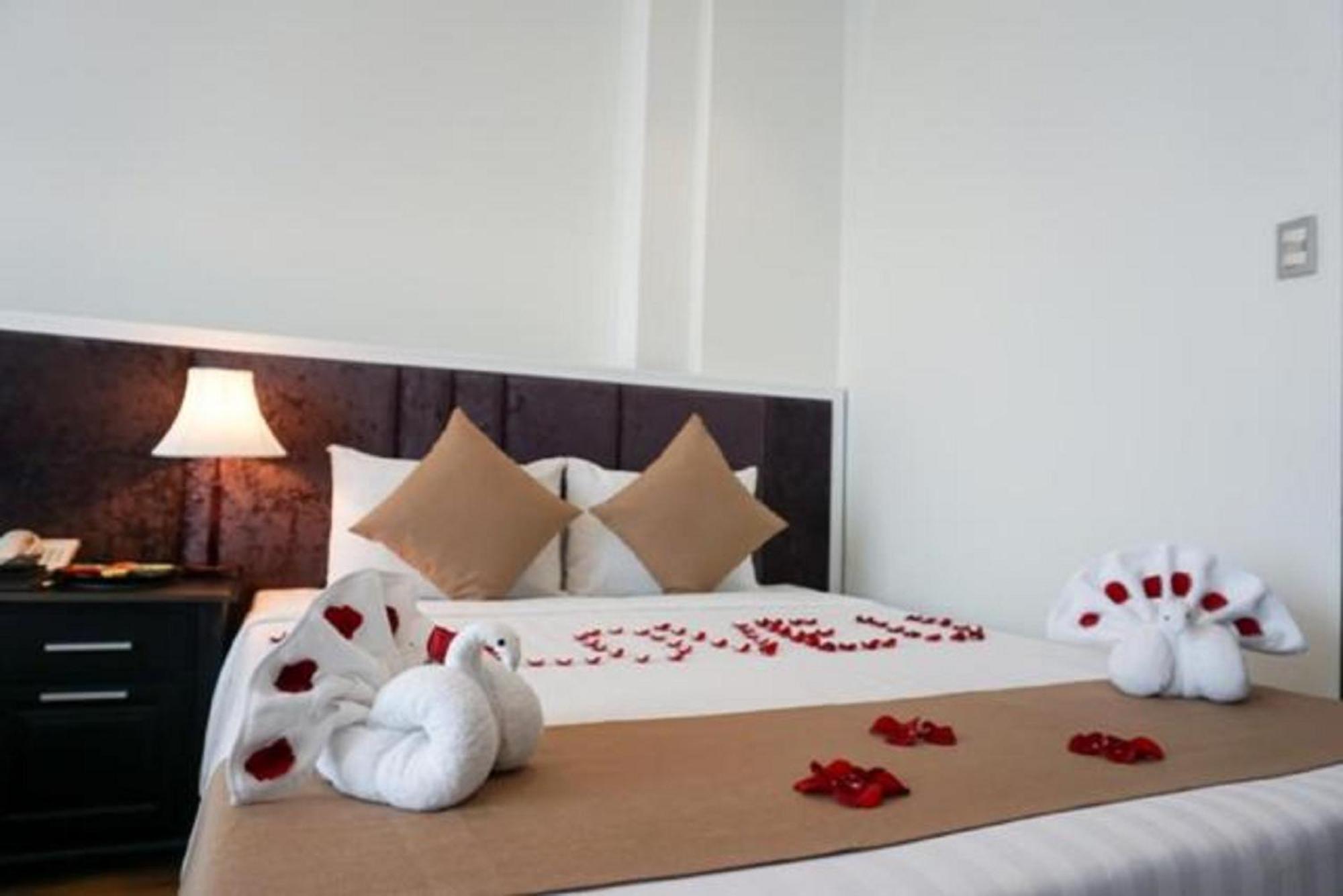 Adina 3 Star Hotel