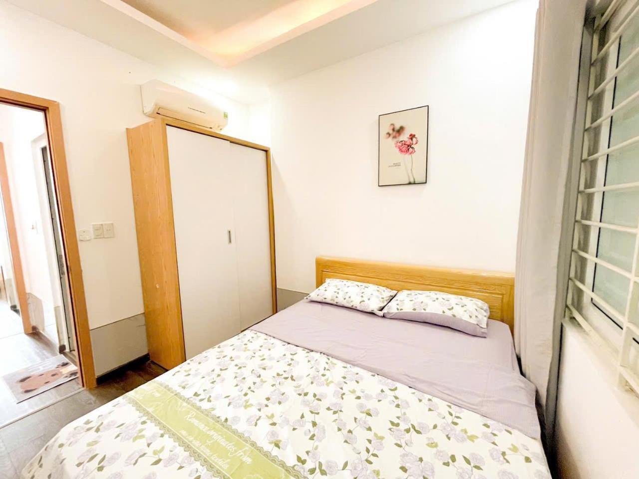 Beachfront Hon Chong Apartment Nha Trang