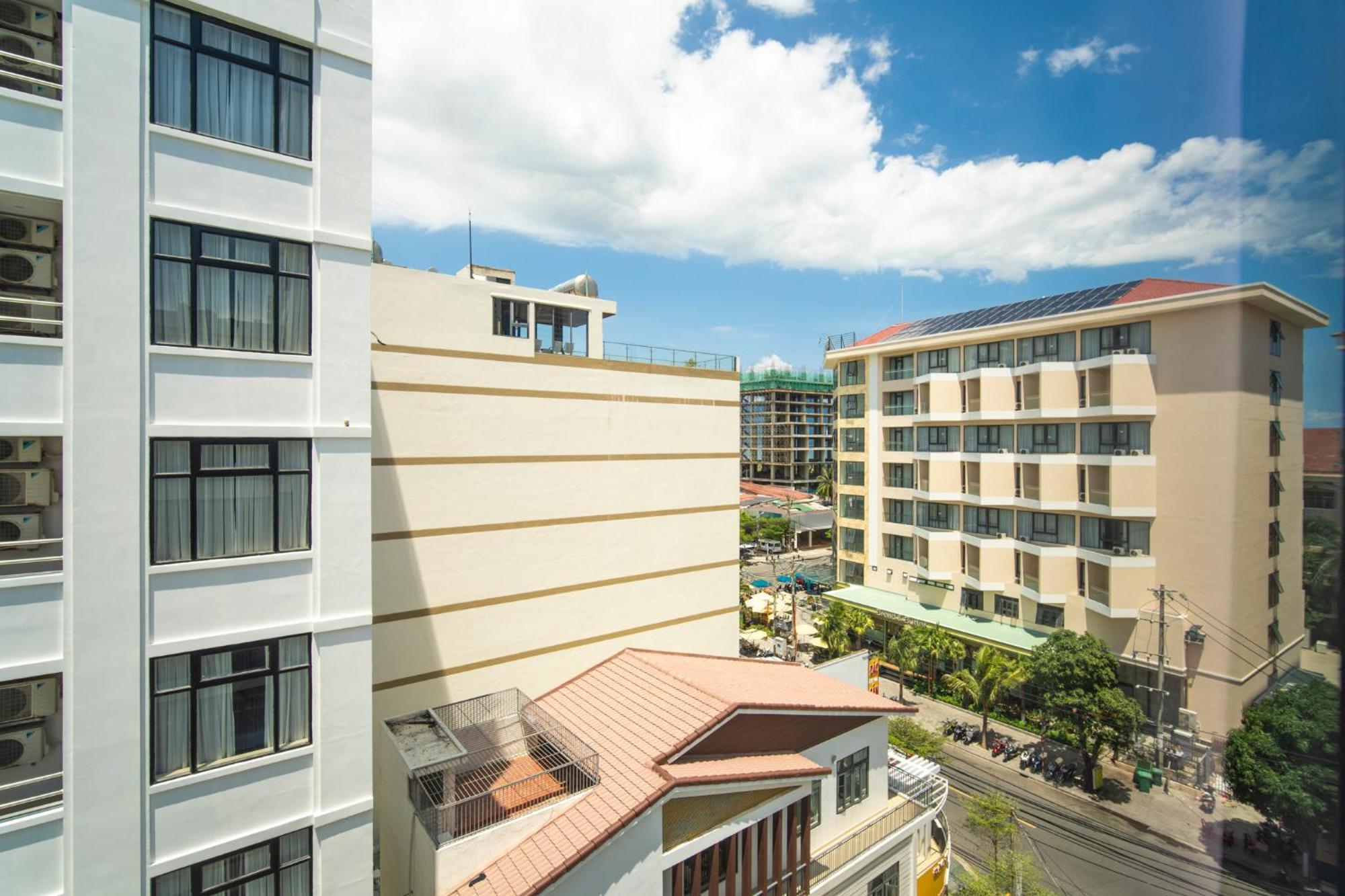 Trang Ngan By Thg Hotel