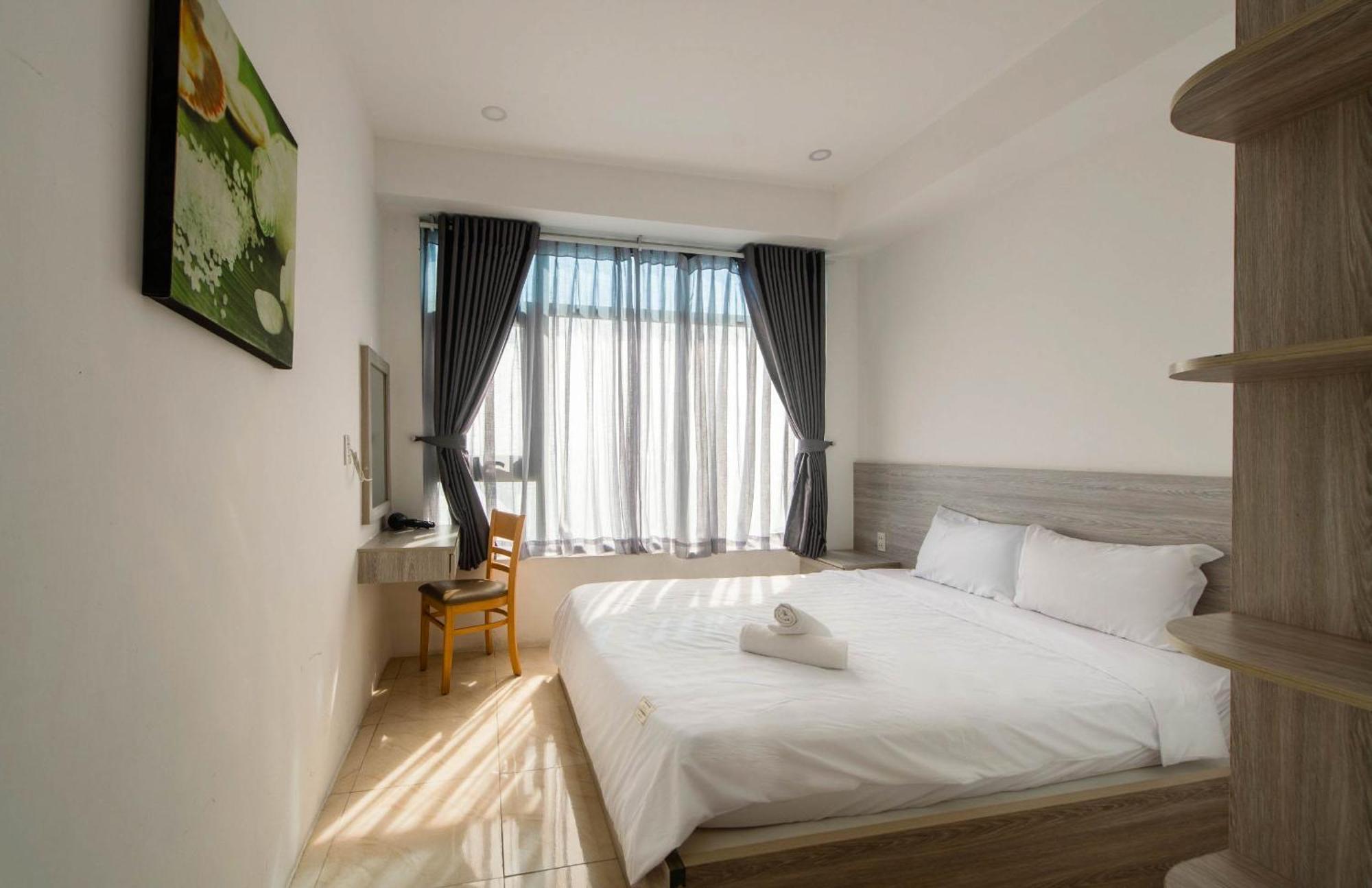 Oceanus Mt Vien Trieu Thai Ha & *