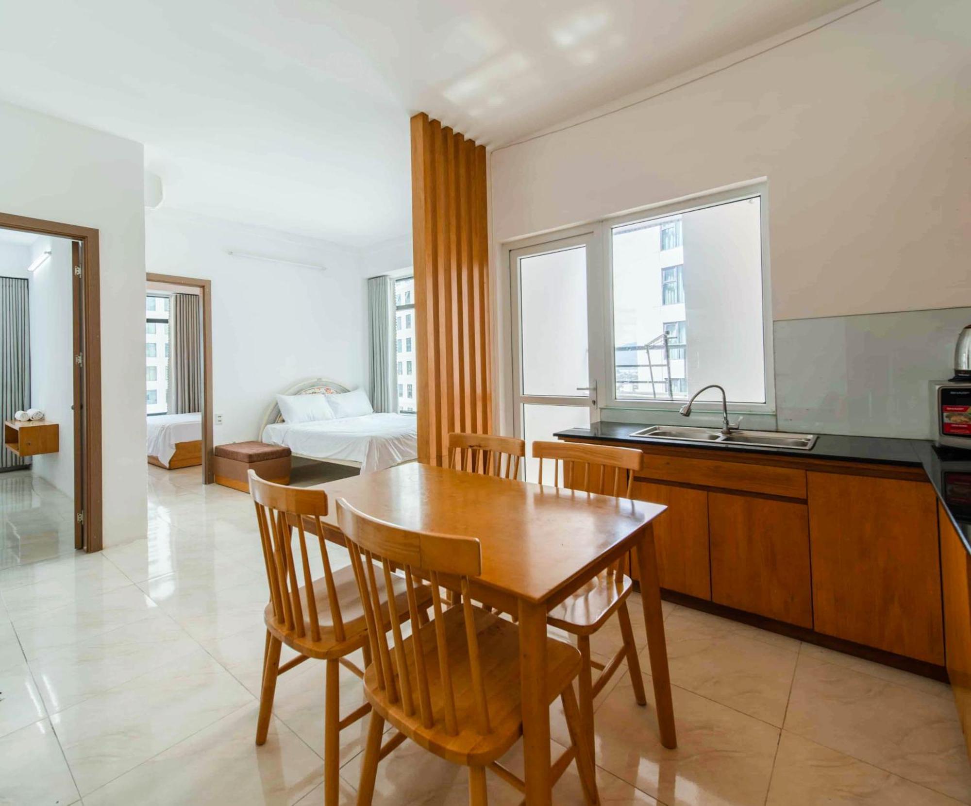 Oceanus Mt Vien Trieu Thai Ha & Apartment Nha Trang