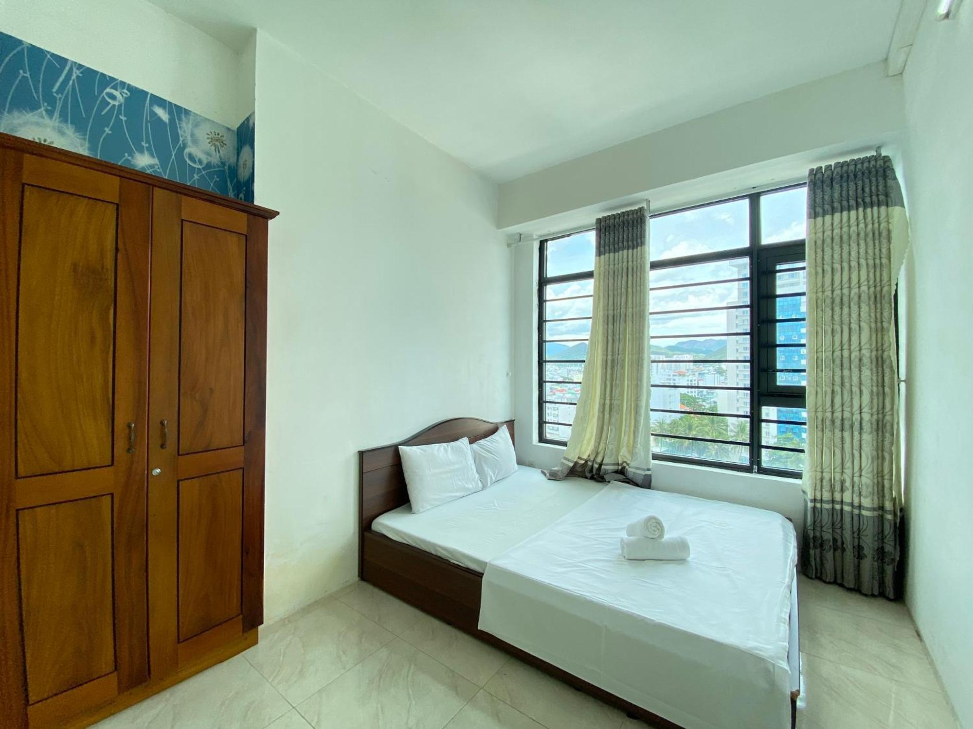 Oceanus Mt Vien Trieu Thai Ha & *