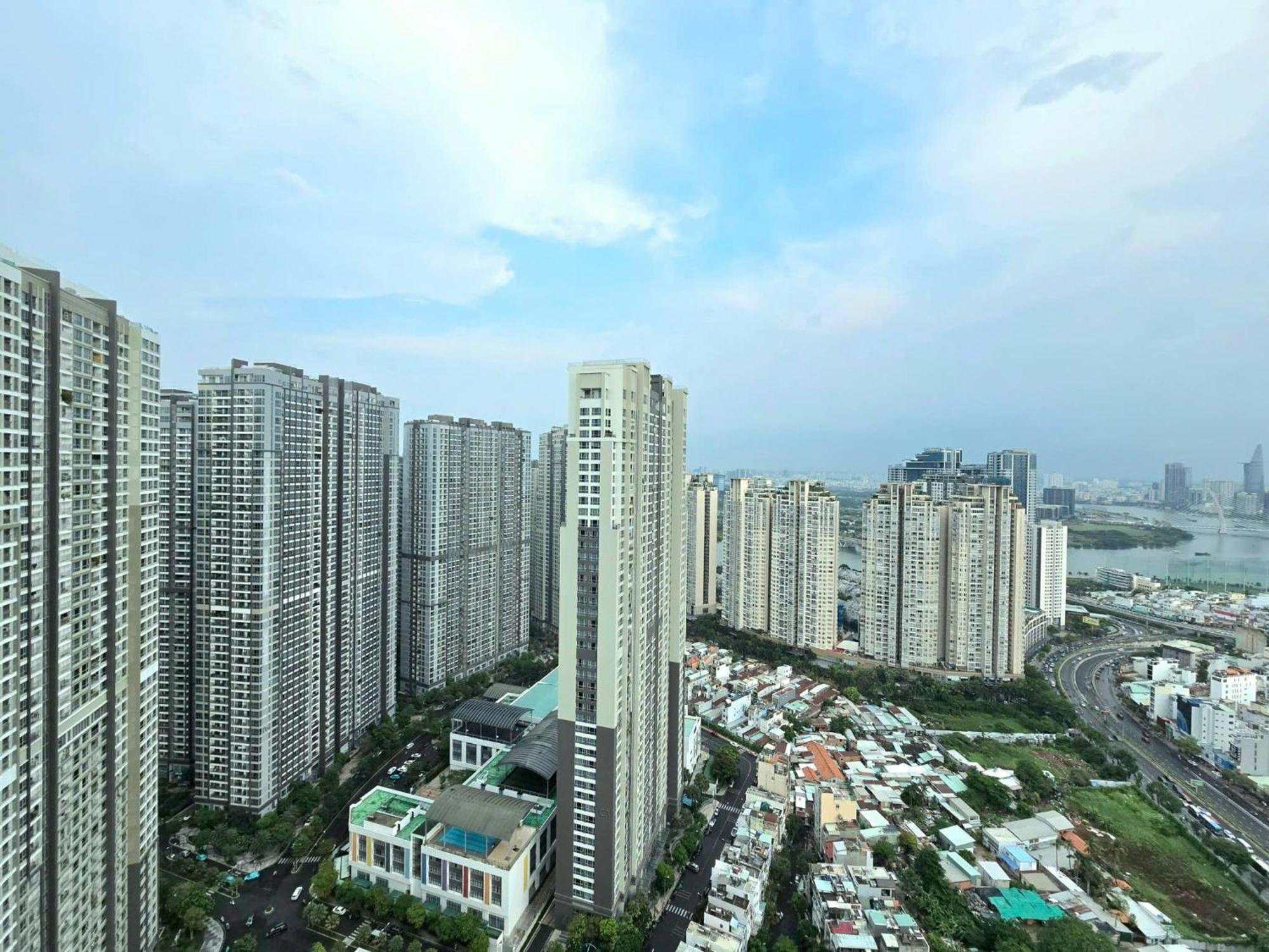 Vinhome Park * Ho Chi Minh City