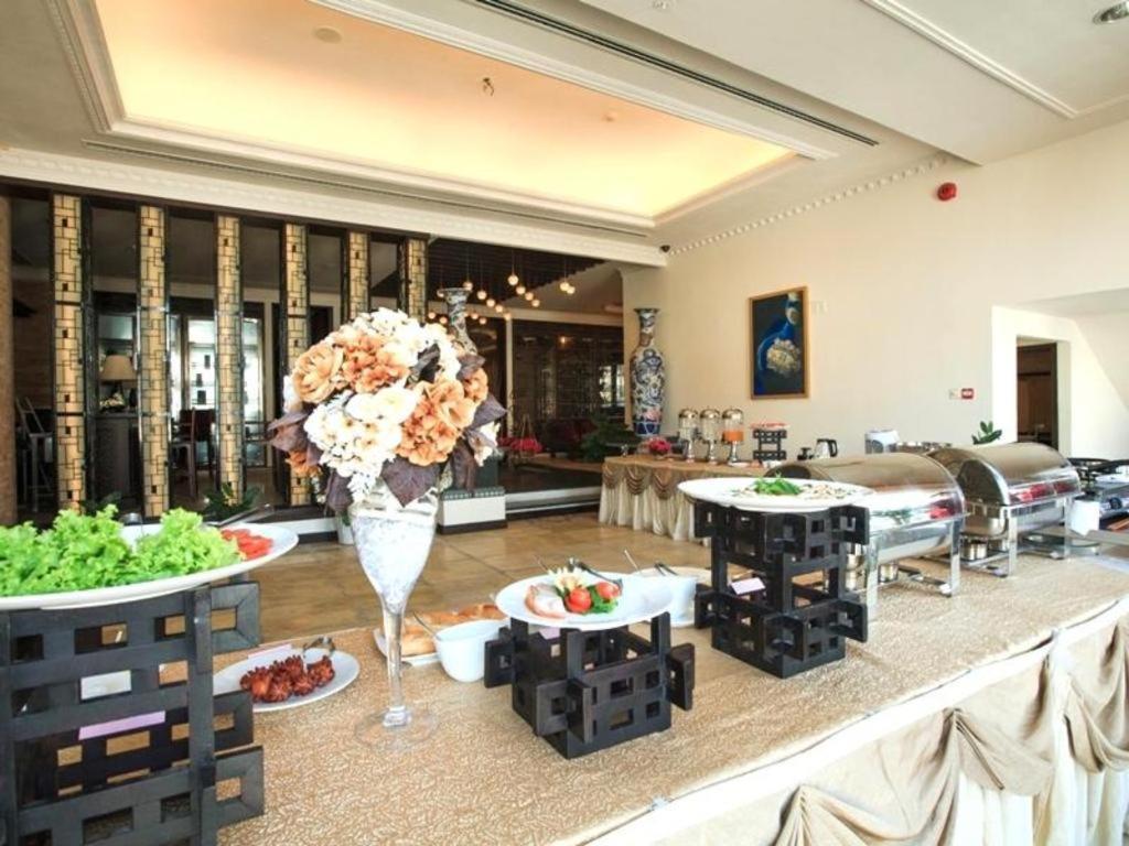 Den Long Do 3* Nha Trang