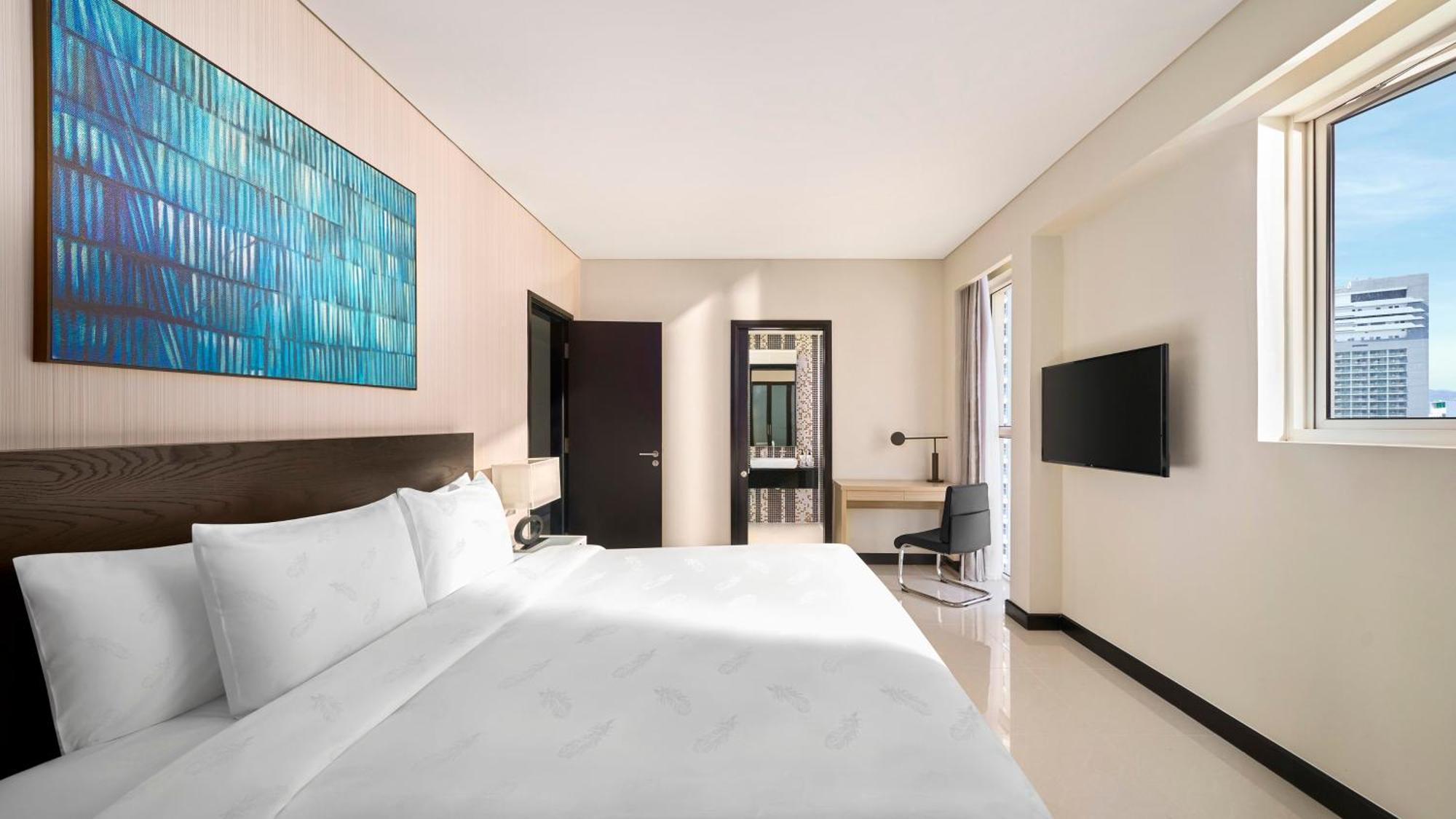 Intercontinental Residences By Ihg 5*
