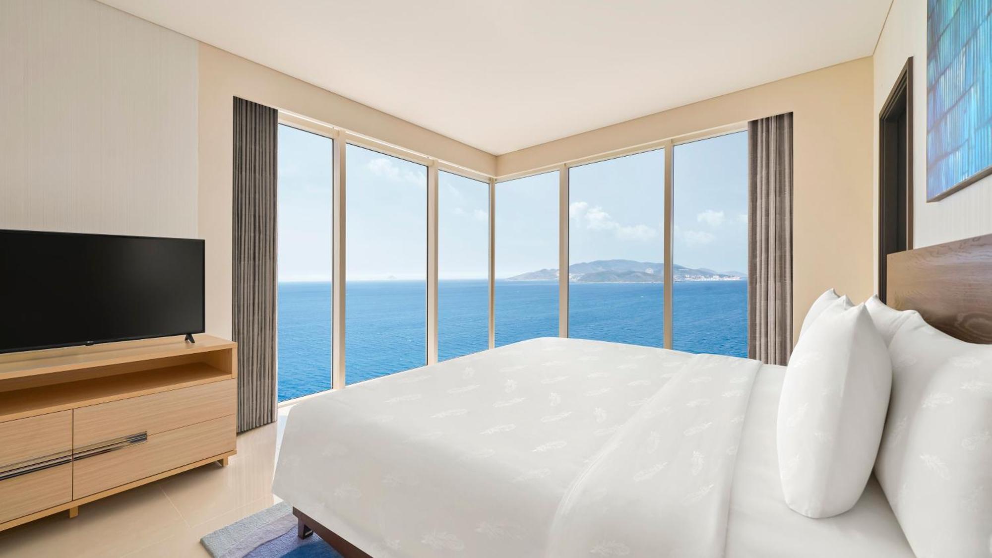 Intercontinental Residences By Ihg Hotel Nha Trang