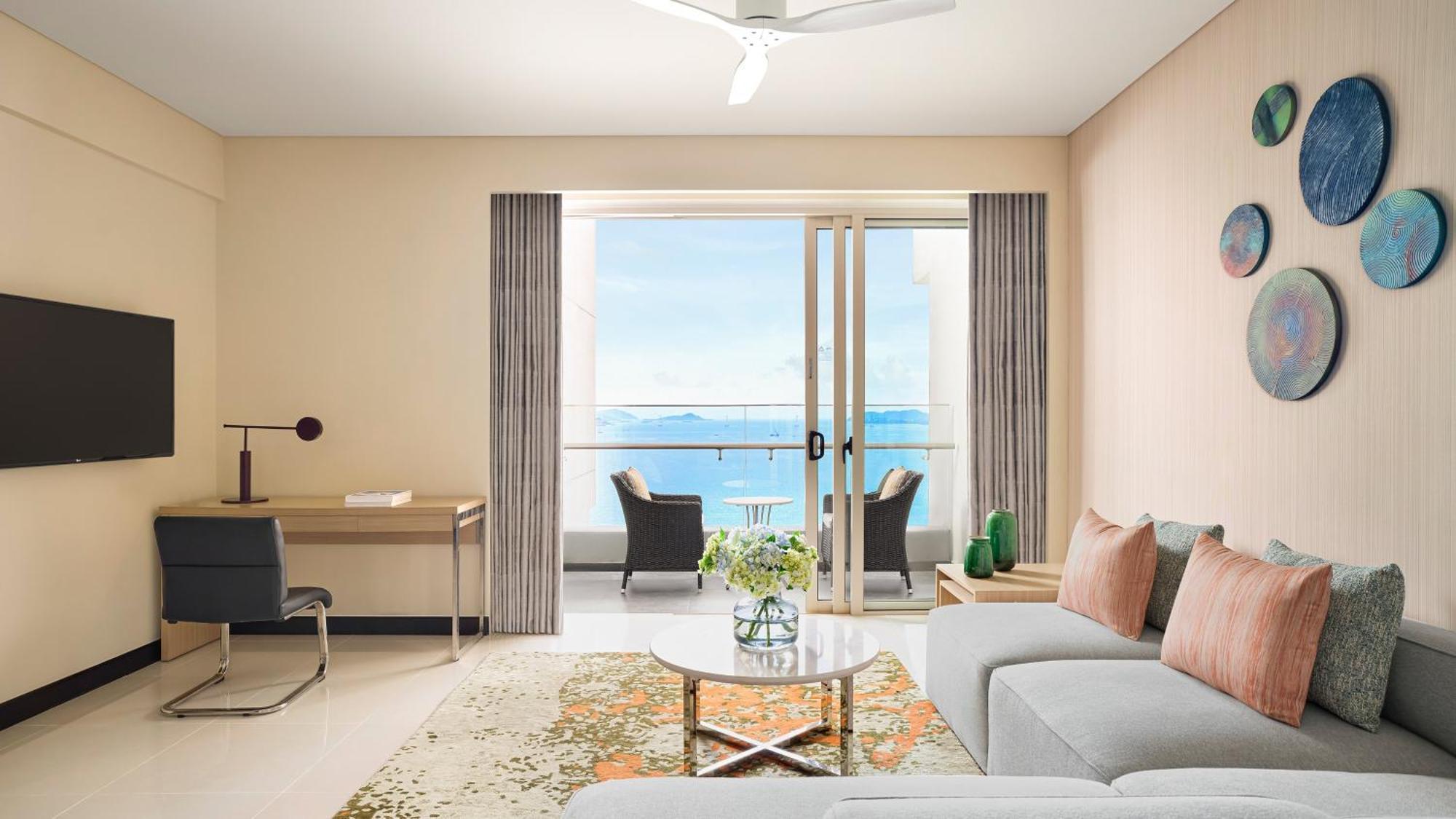 Hotel Intercontinental Residences By Ihg Nha Trang