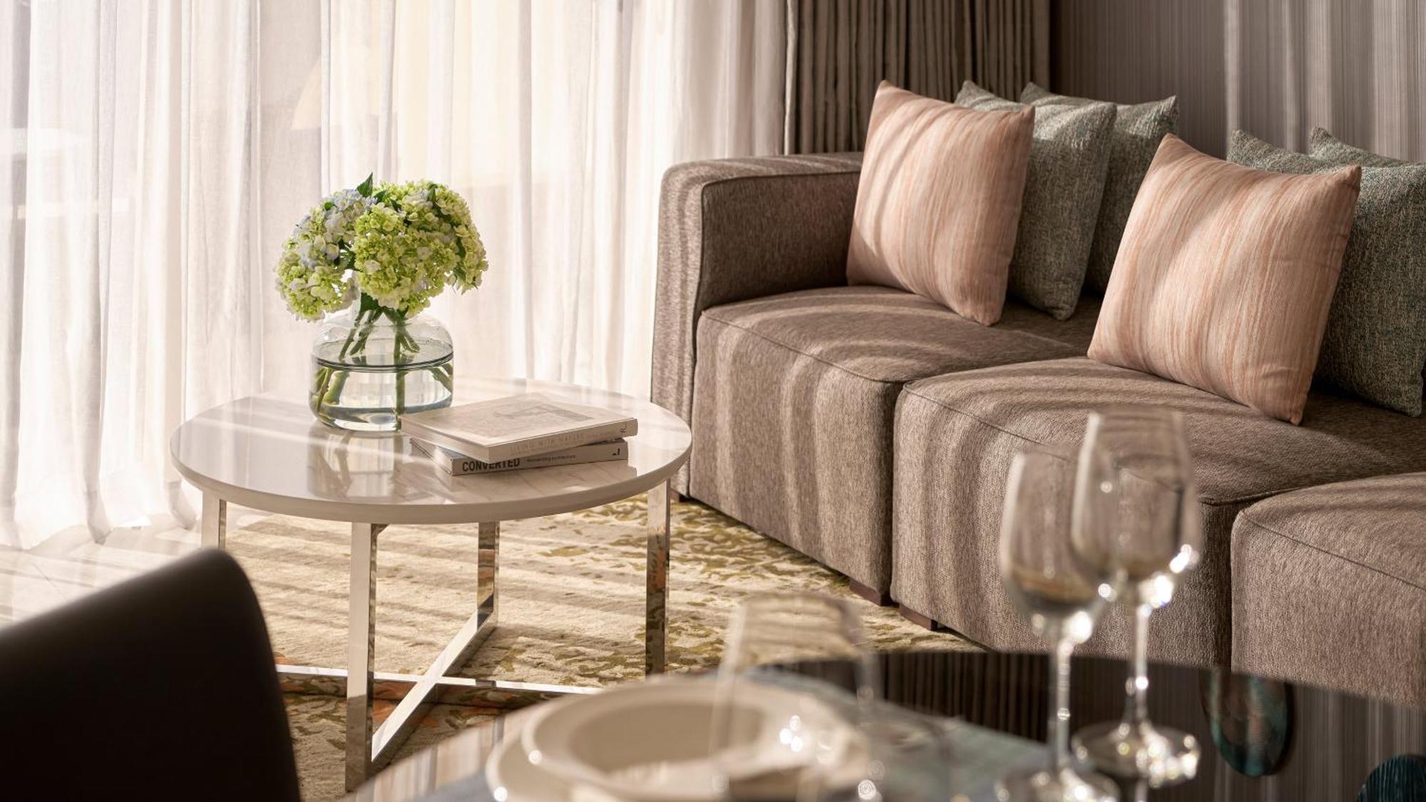 Intercontinental Residences By Ihg Hotel 5*