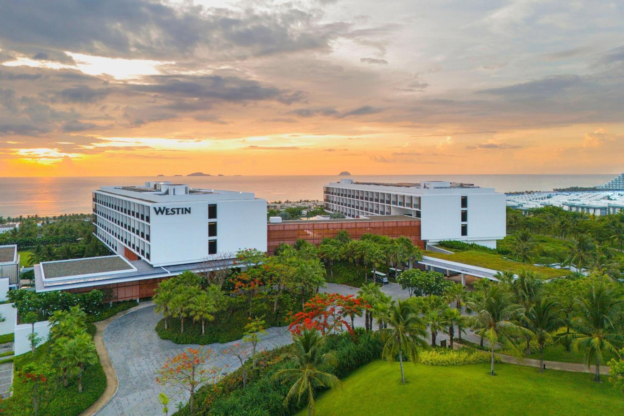 The Westin & 5* Cam Ranh