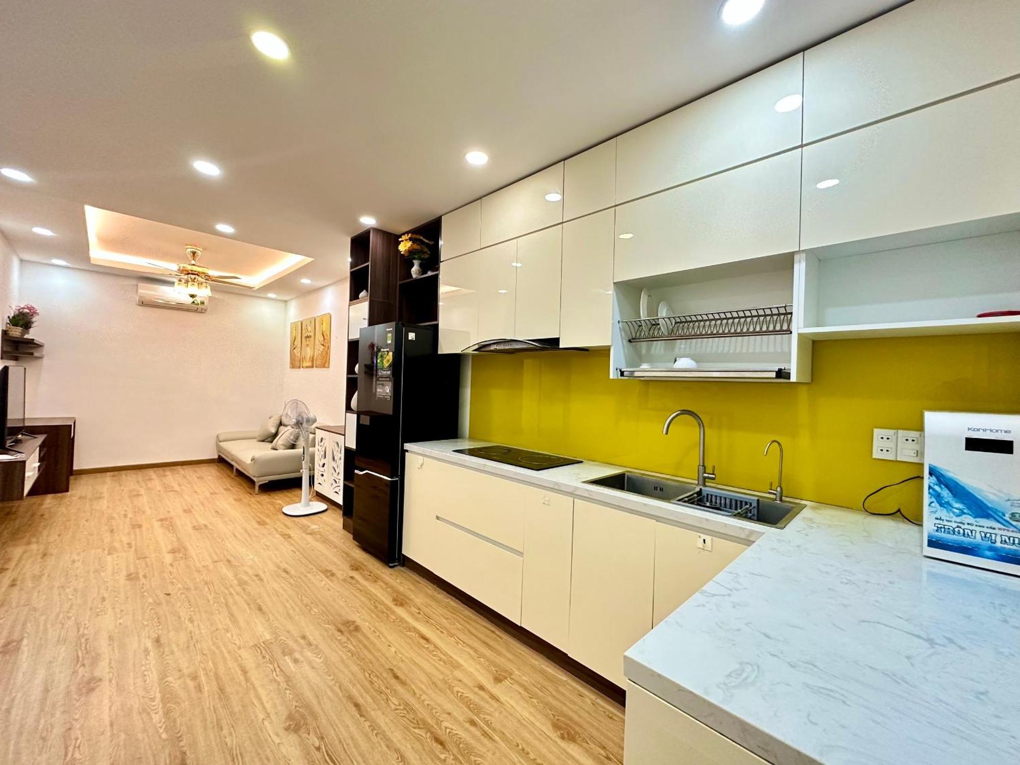 Apartment Oceanus Vien Trieu &