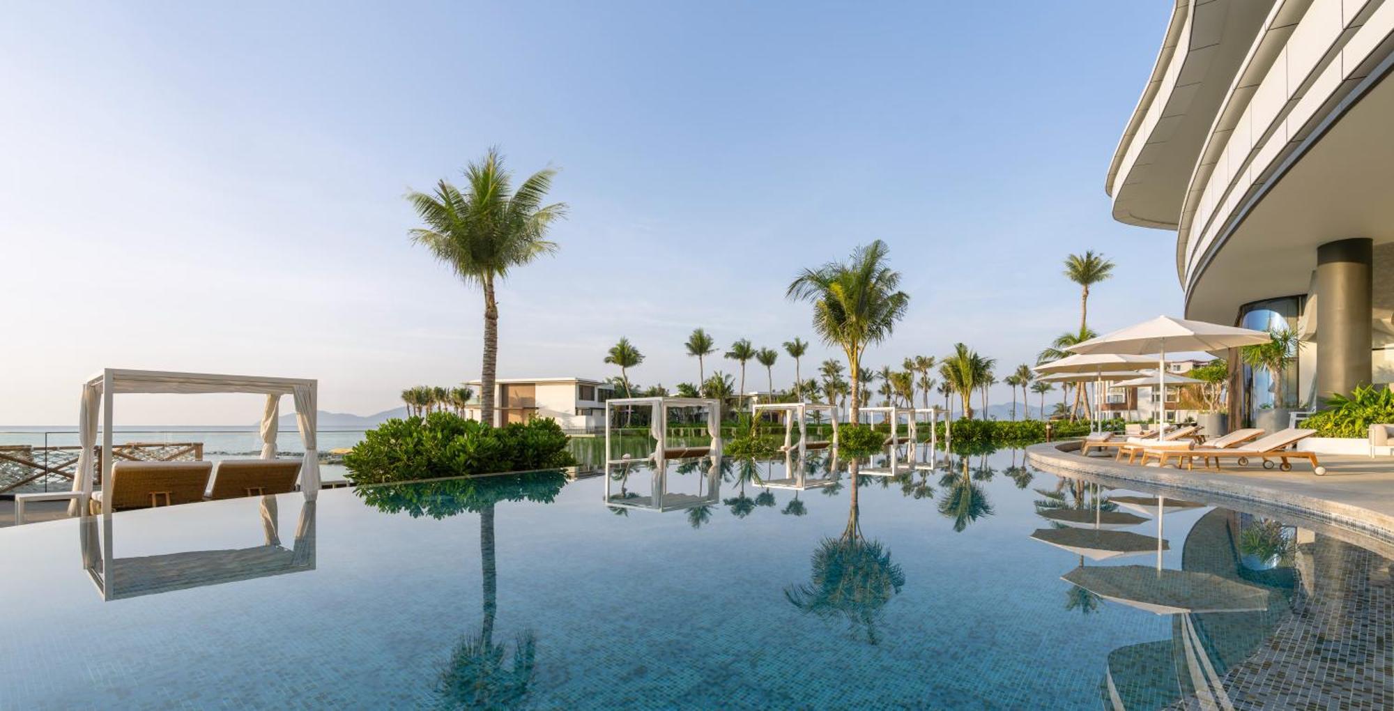 Le Corail, A Gran Melia 5*
