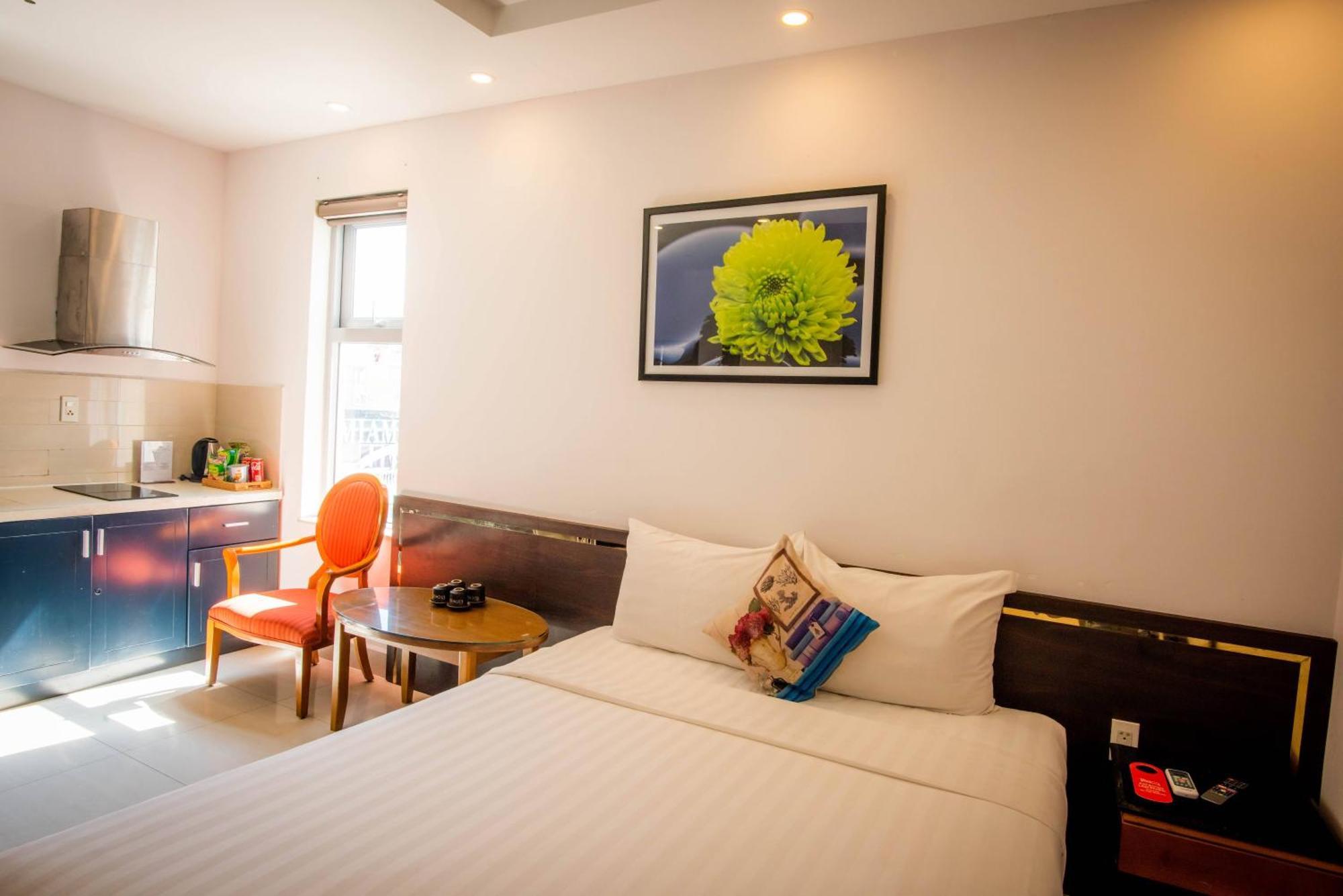 Ronal Apartment *