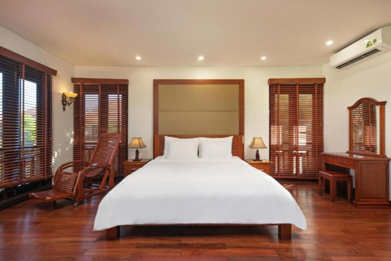 Purama Villa *