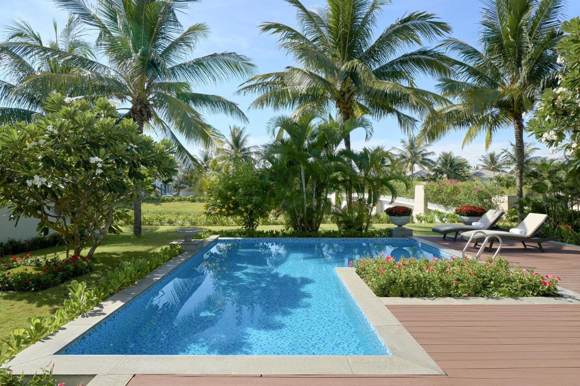 Marriott & Spa, Non Nuoc