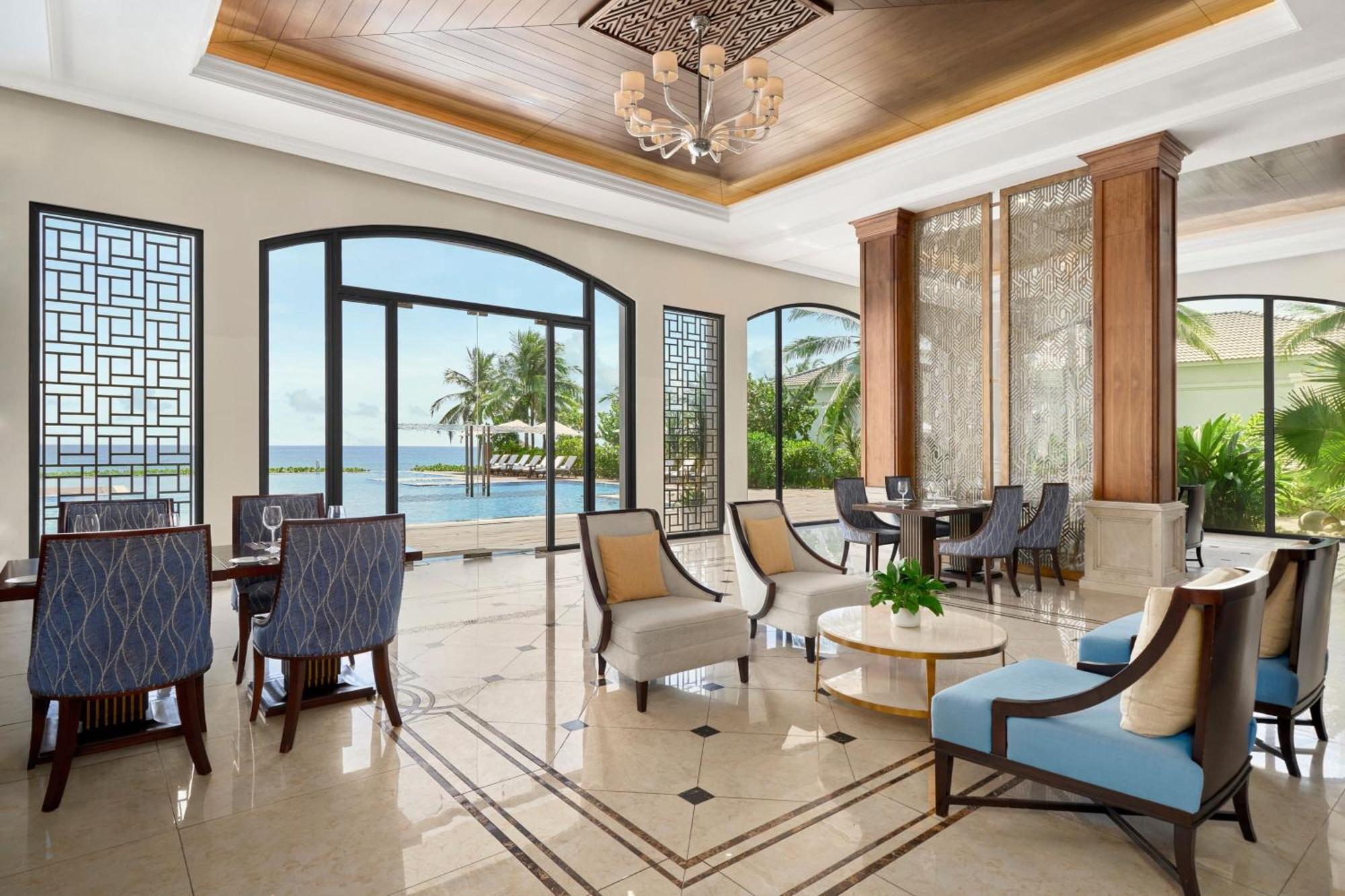 Marriott & Spa, Non Nuoc Khu nghỉ mát 5*