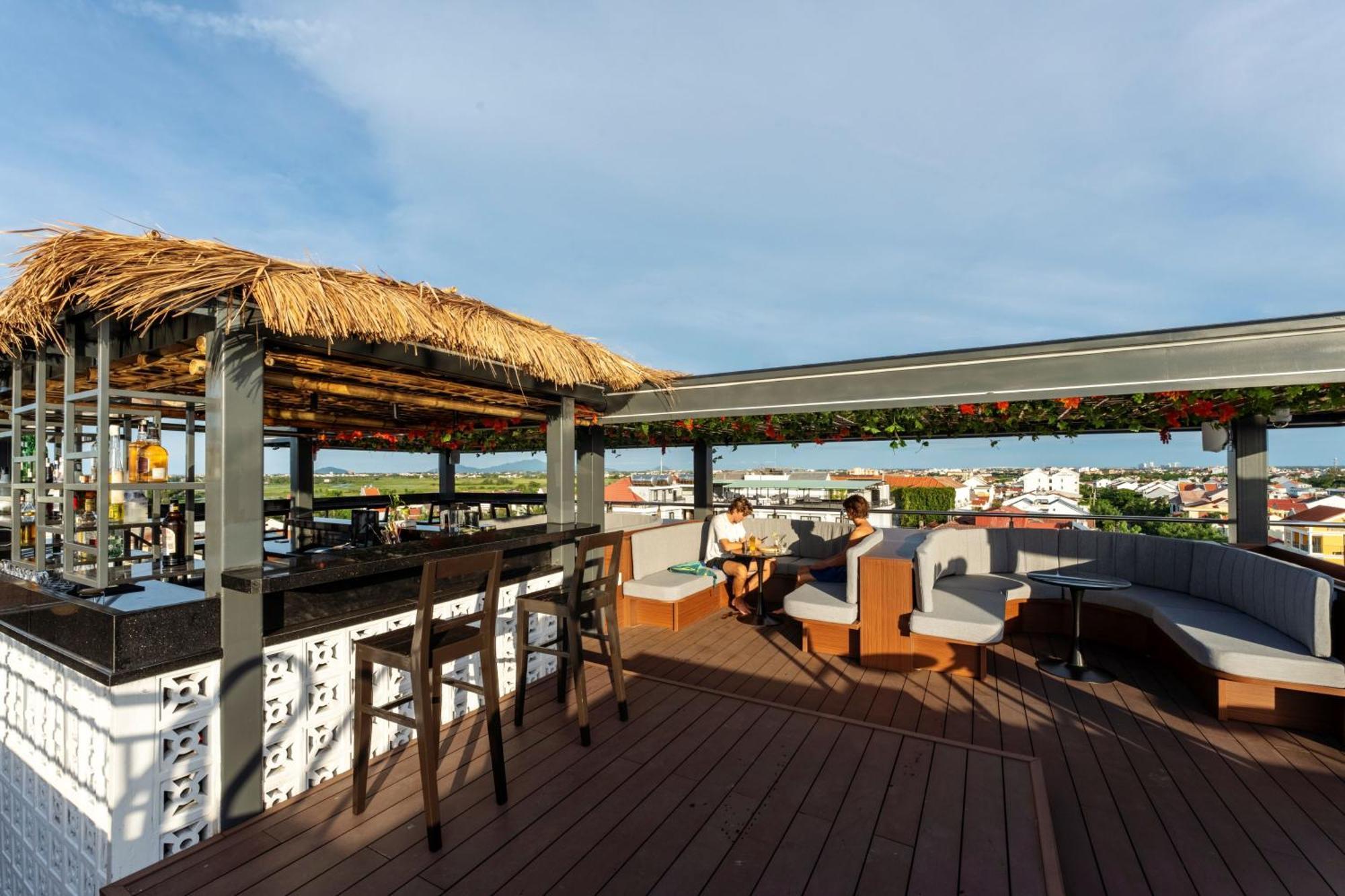 Qualia De - Rooftop Bar View Hoi An