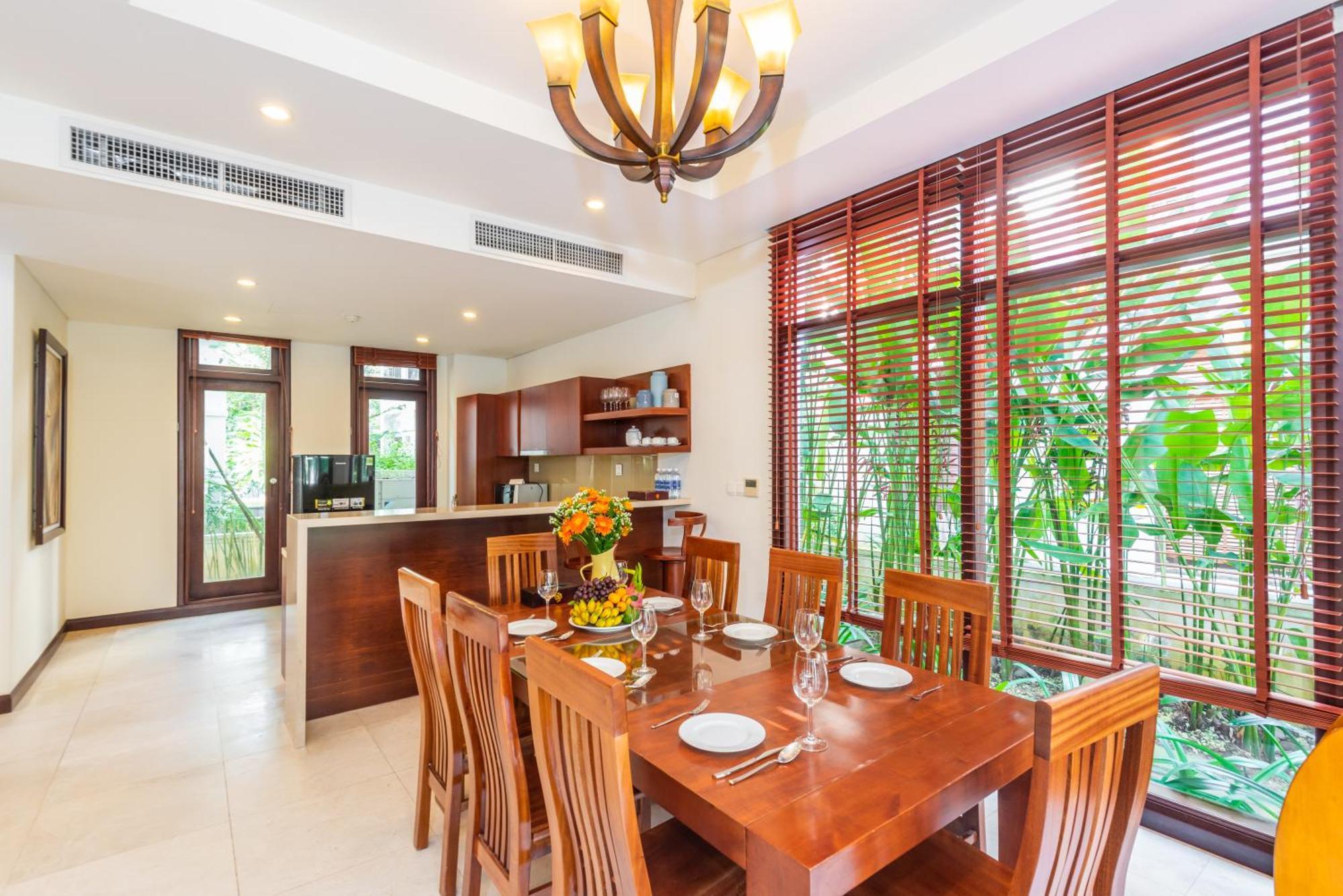 Purama Beachfront & Villa