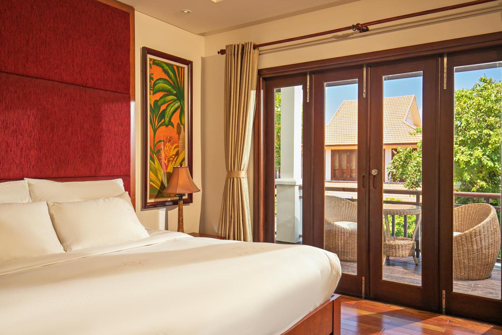 Villa Purama Beachfront & Da Nang