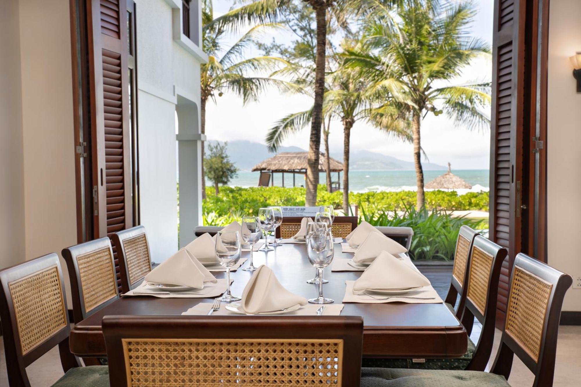 Villa Purama Beachfront & Da Nang