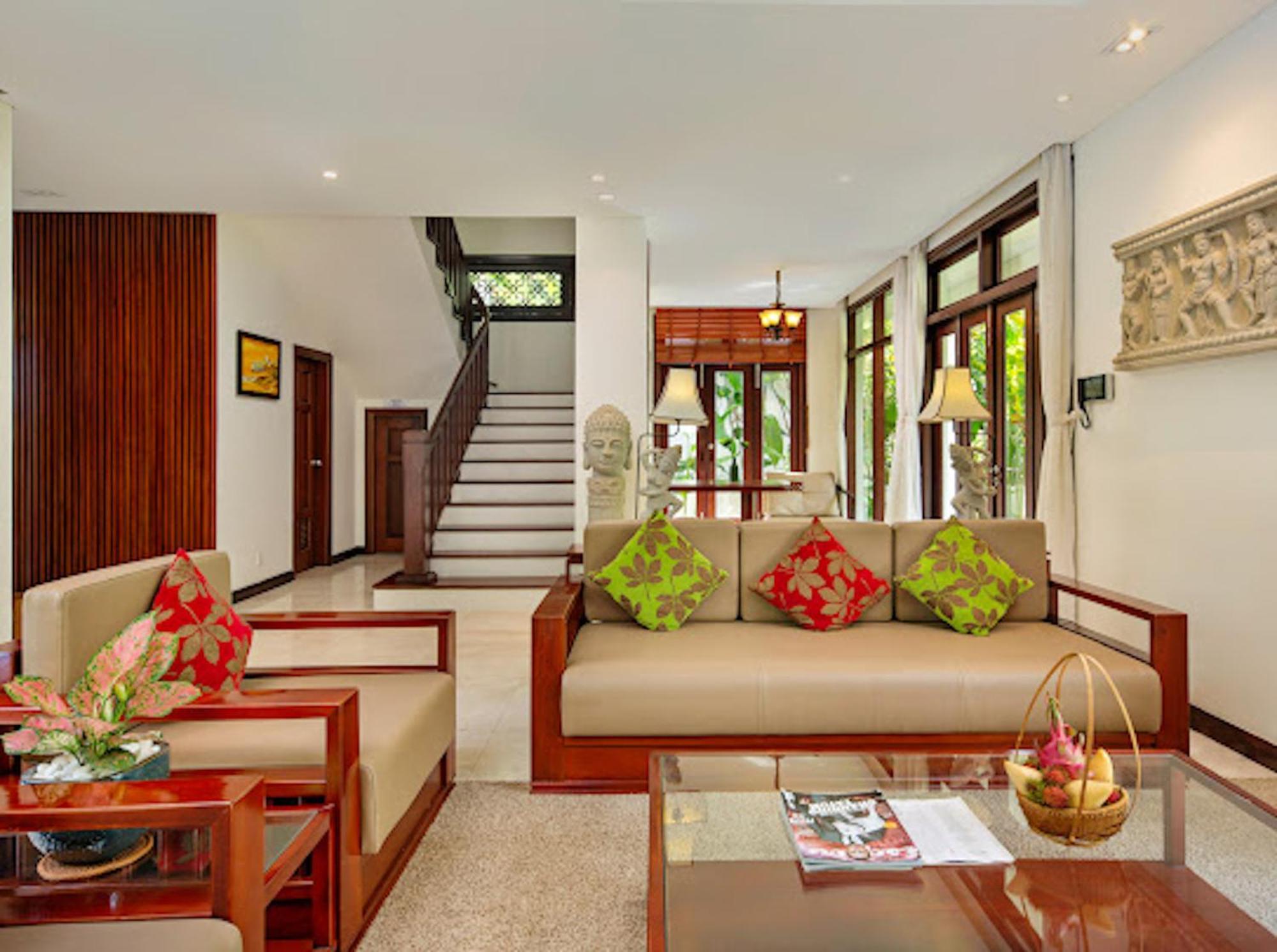 Purama Beachfront & *