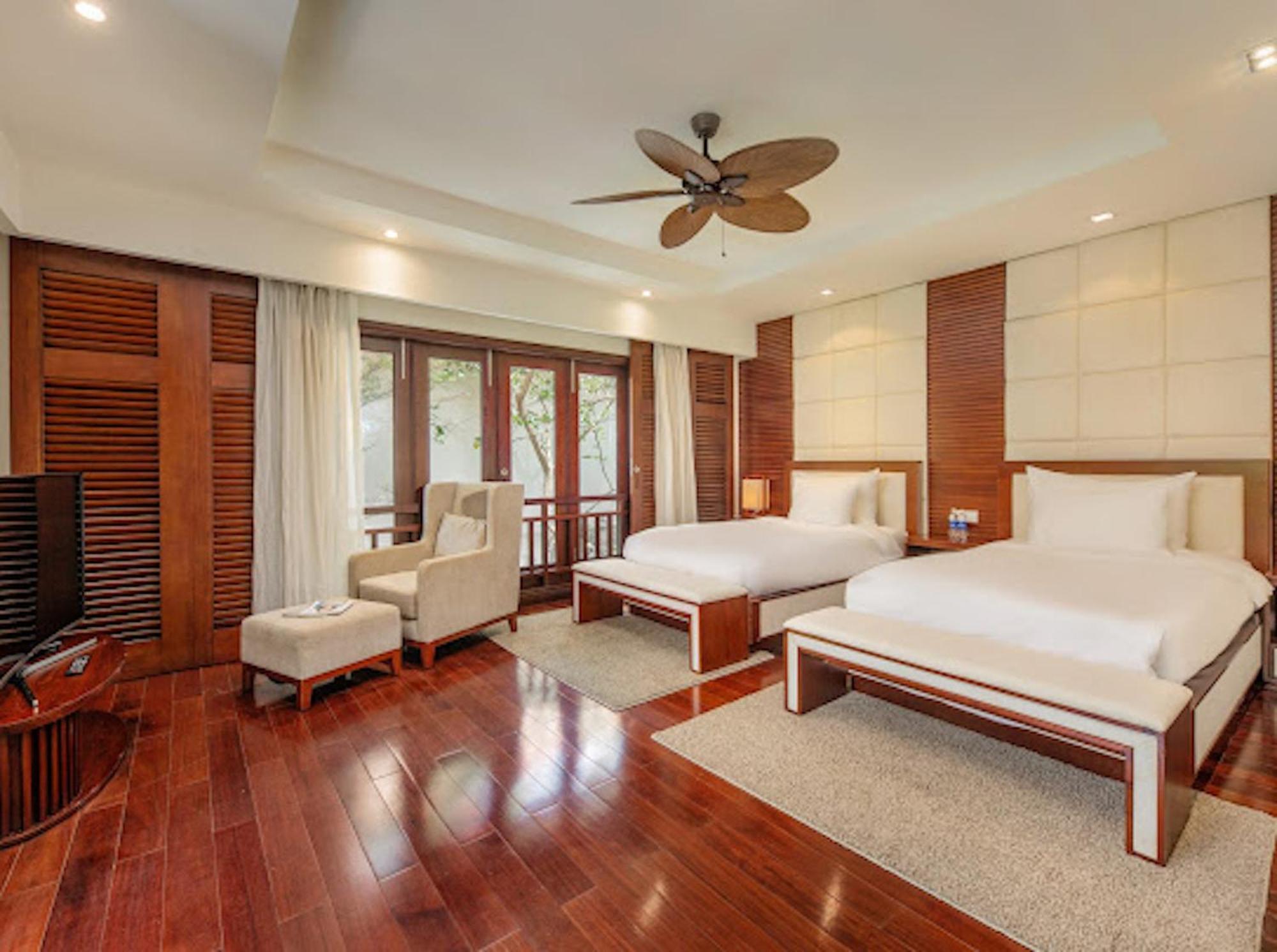 Villa Purama Beachfront &