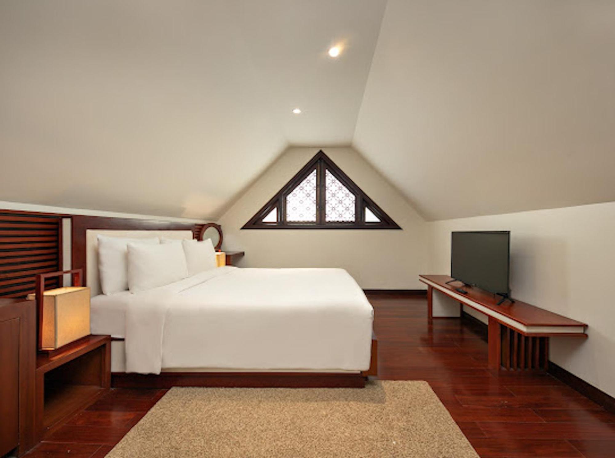 Villa Purama Beachfront & Da Nang