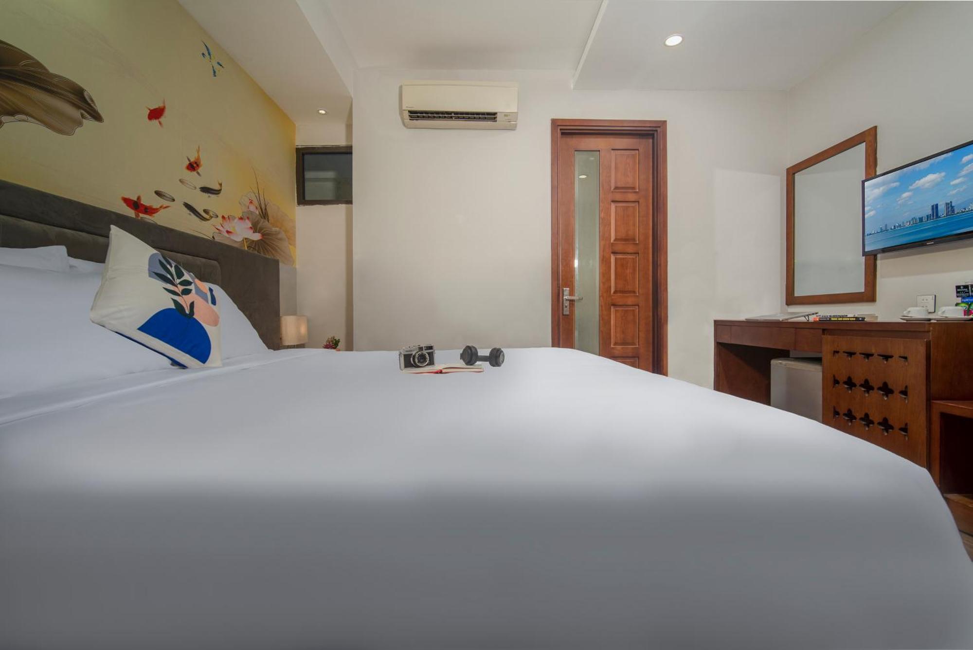 Delicate Hotel