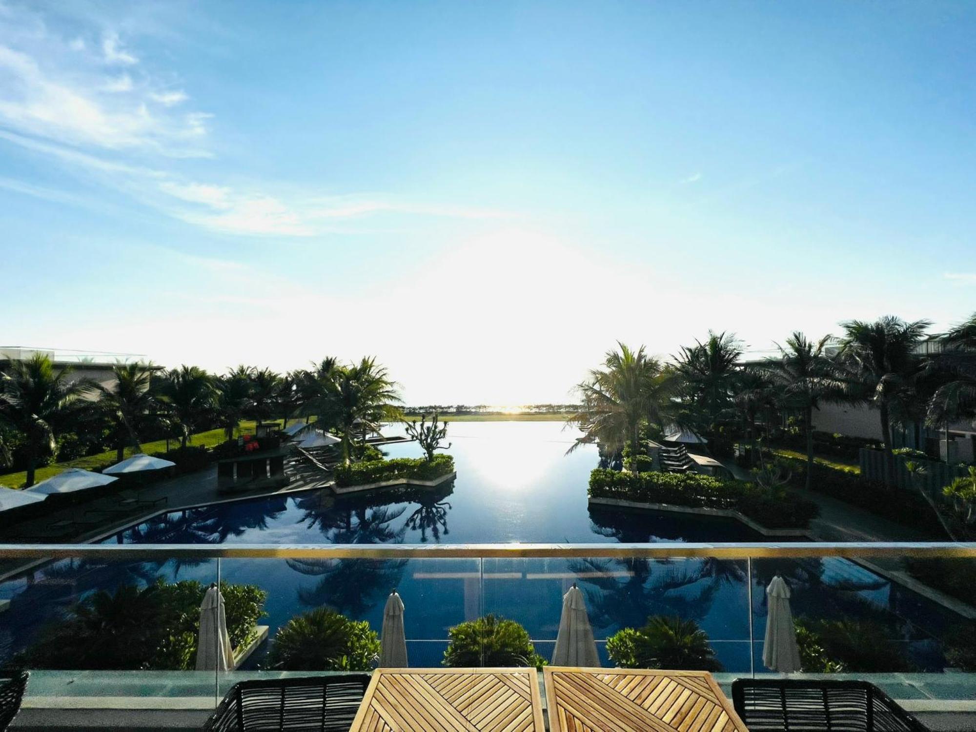 Resort Seascape In Long