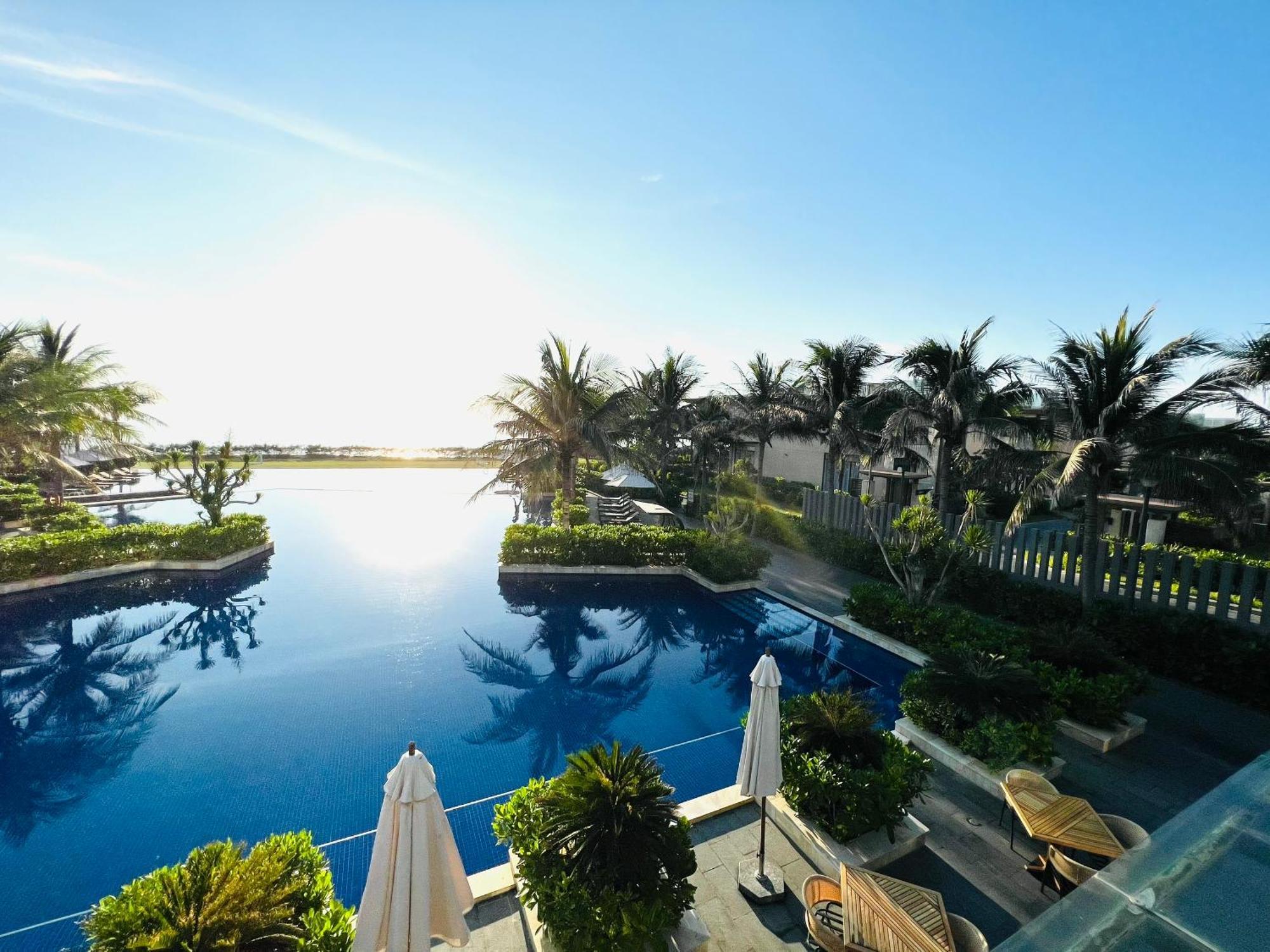 Seascape In Long Resort