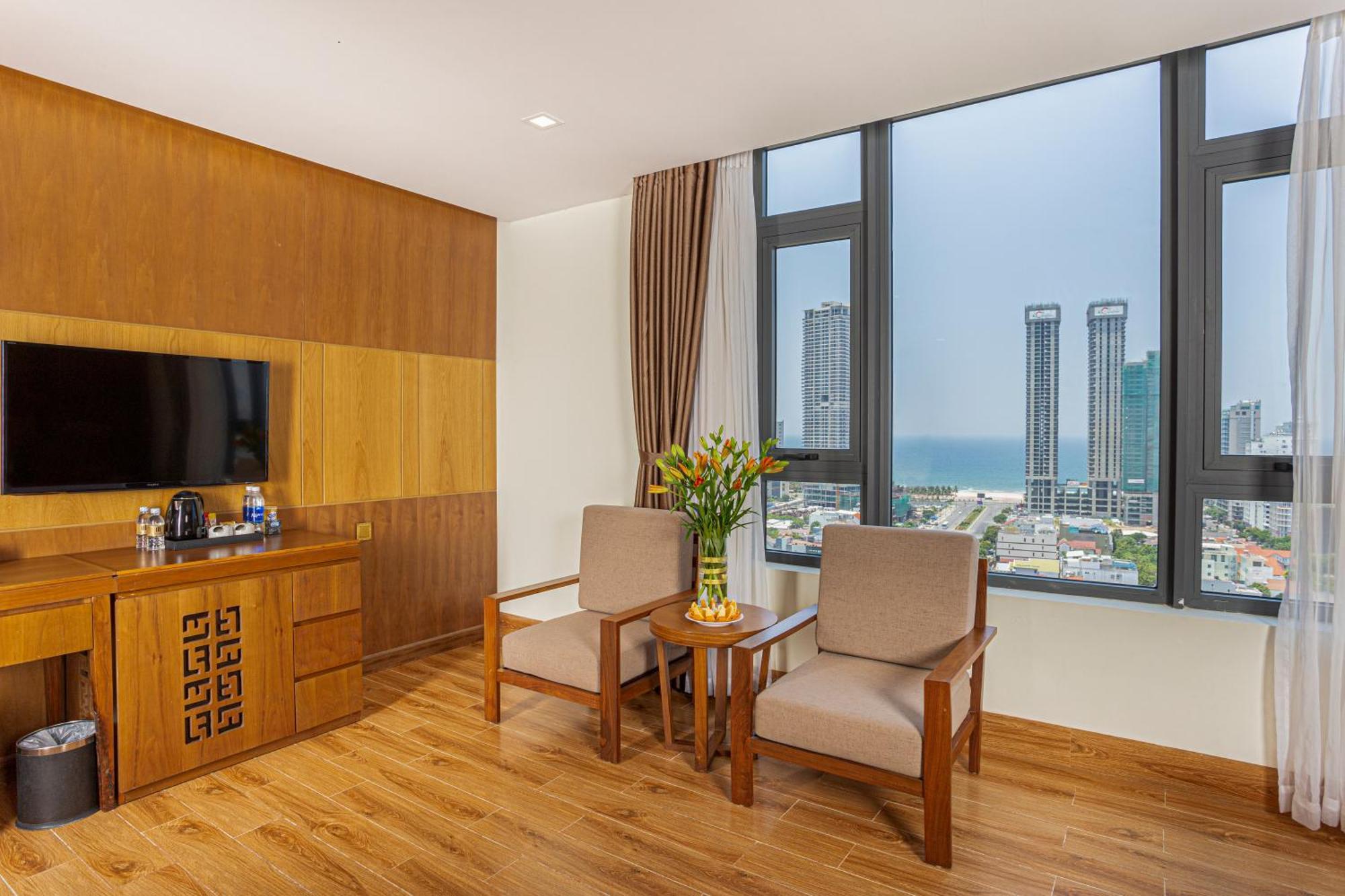 Nhu Minh Plaza Hotel