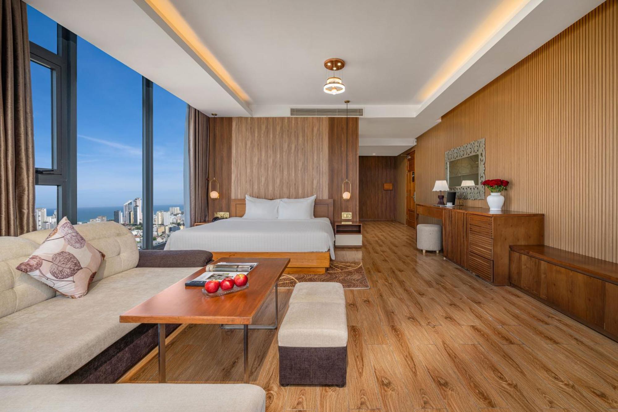 Nhu Minh Plaza 4*