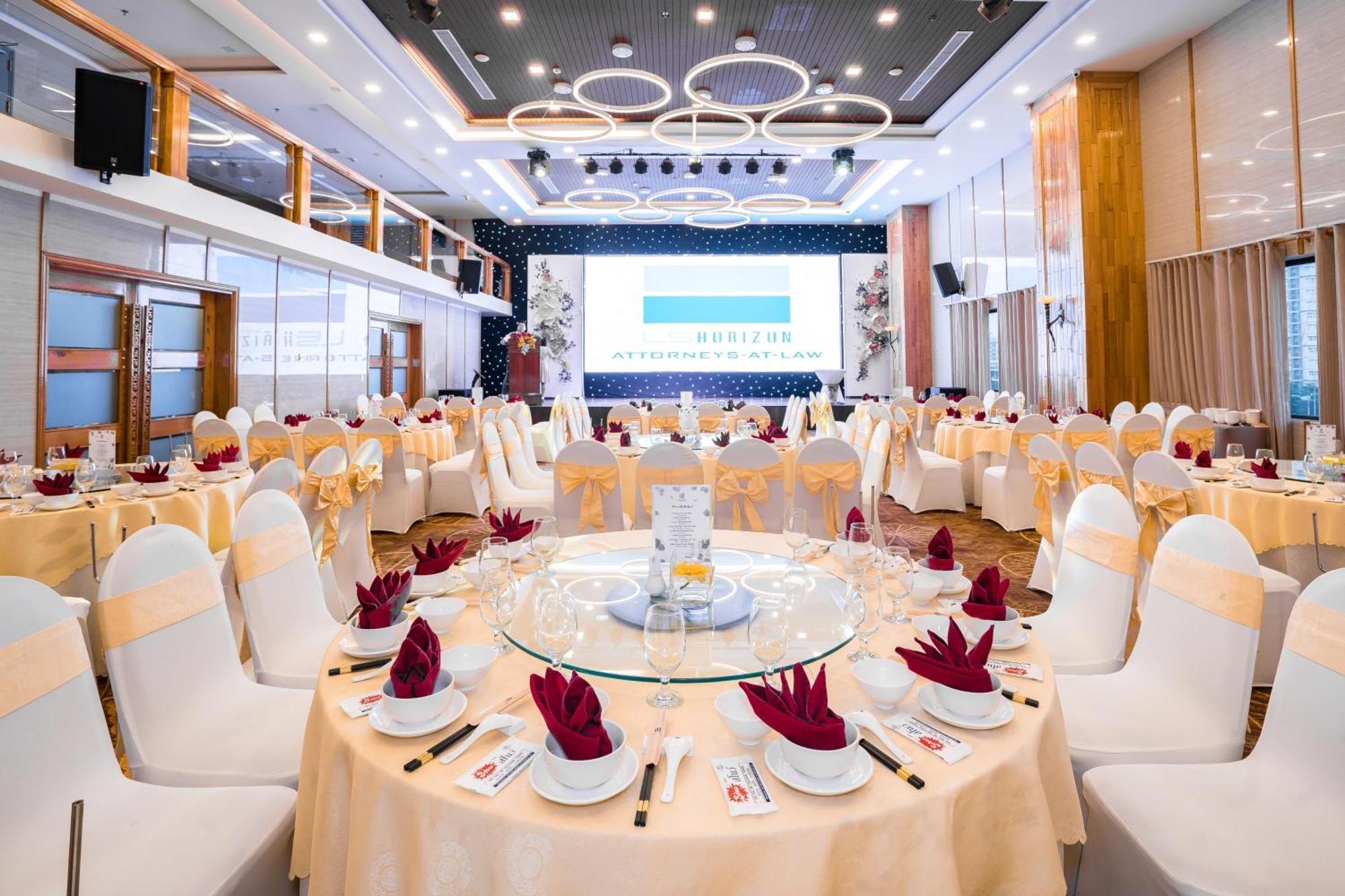 Nhu Minh Plaza 4* Đà Nẵng
