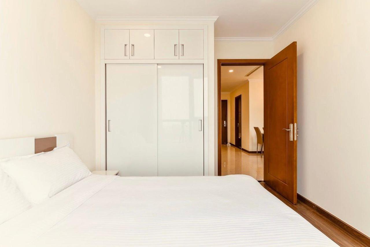 Vera Saigon - Vinhomes Central Park Apartment *