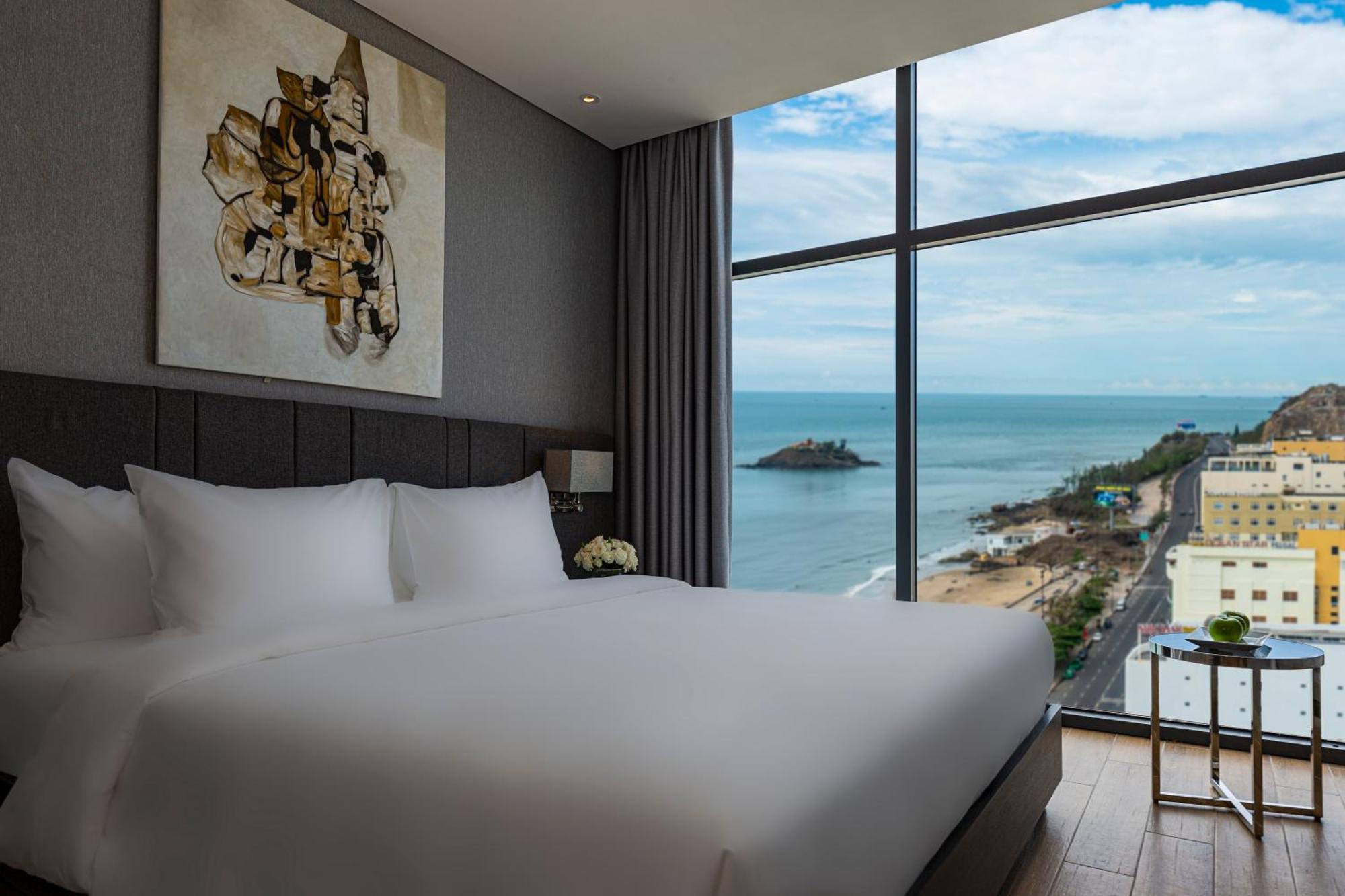 Premier Pearl Hotel