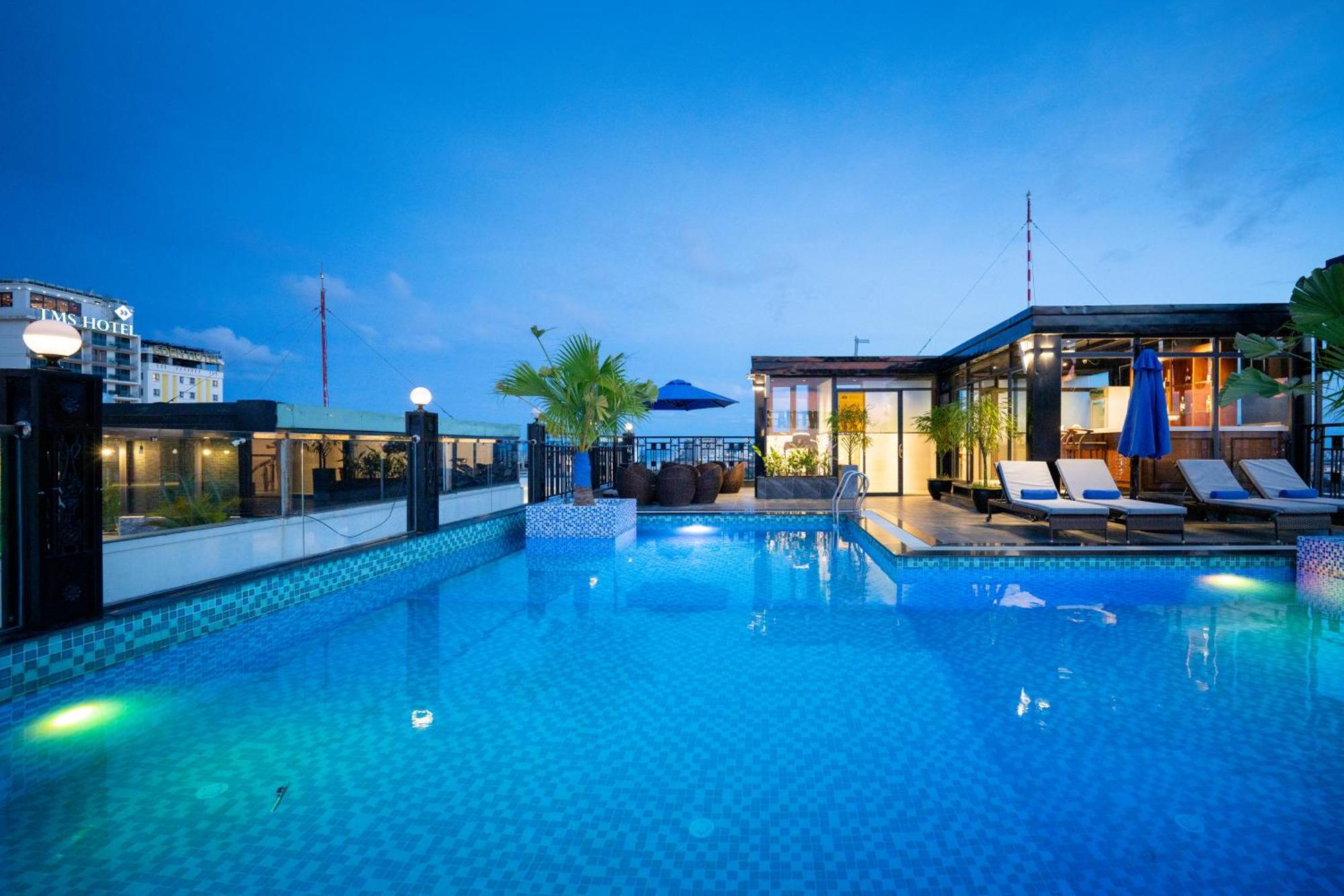 The Sail - My Khe Hotel