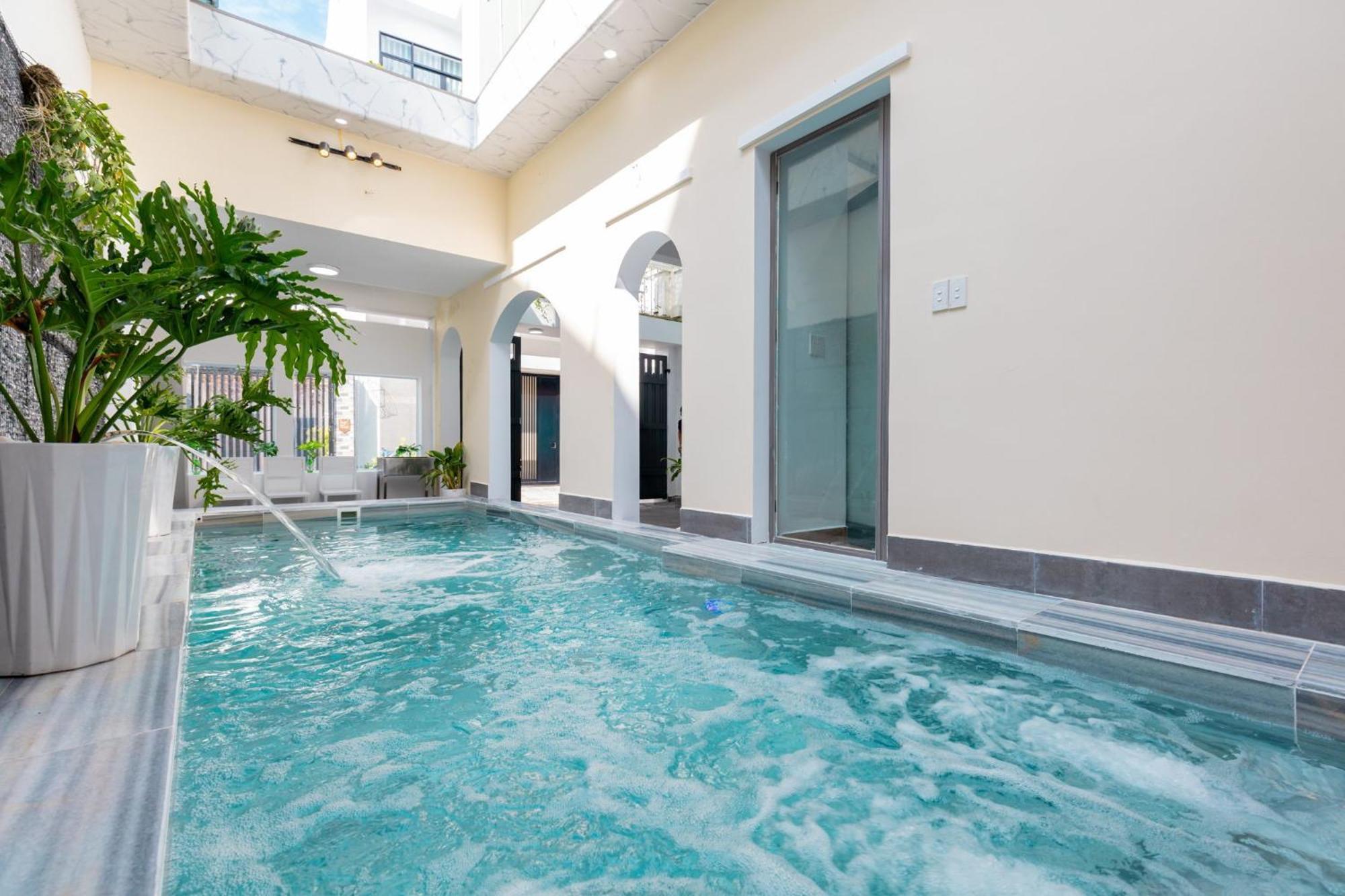 Villa Biet Thu Hoang My Ho Boi Bida Karaoke Phao Boi Xe Free