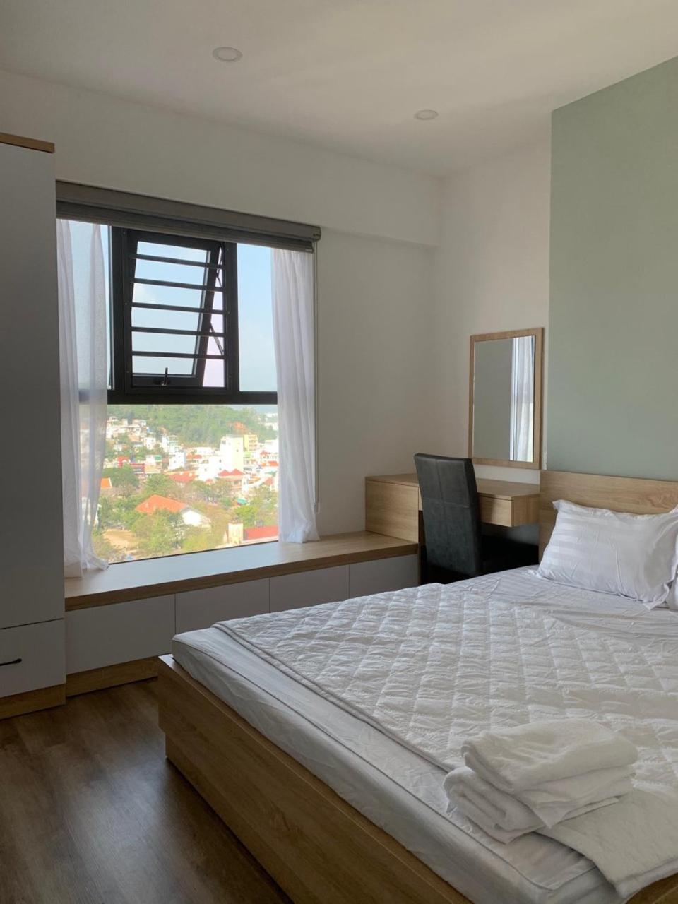 Gem House's Condotel