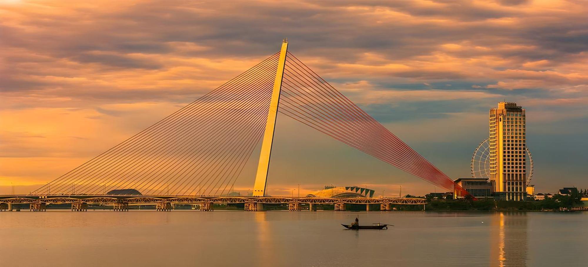 New Era & Da Nang